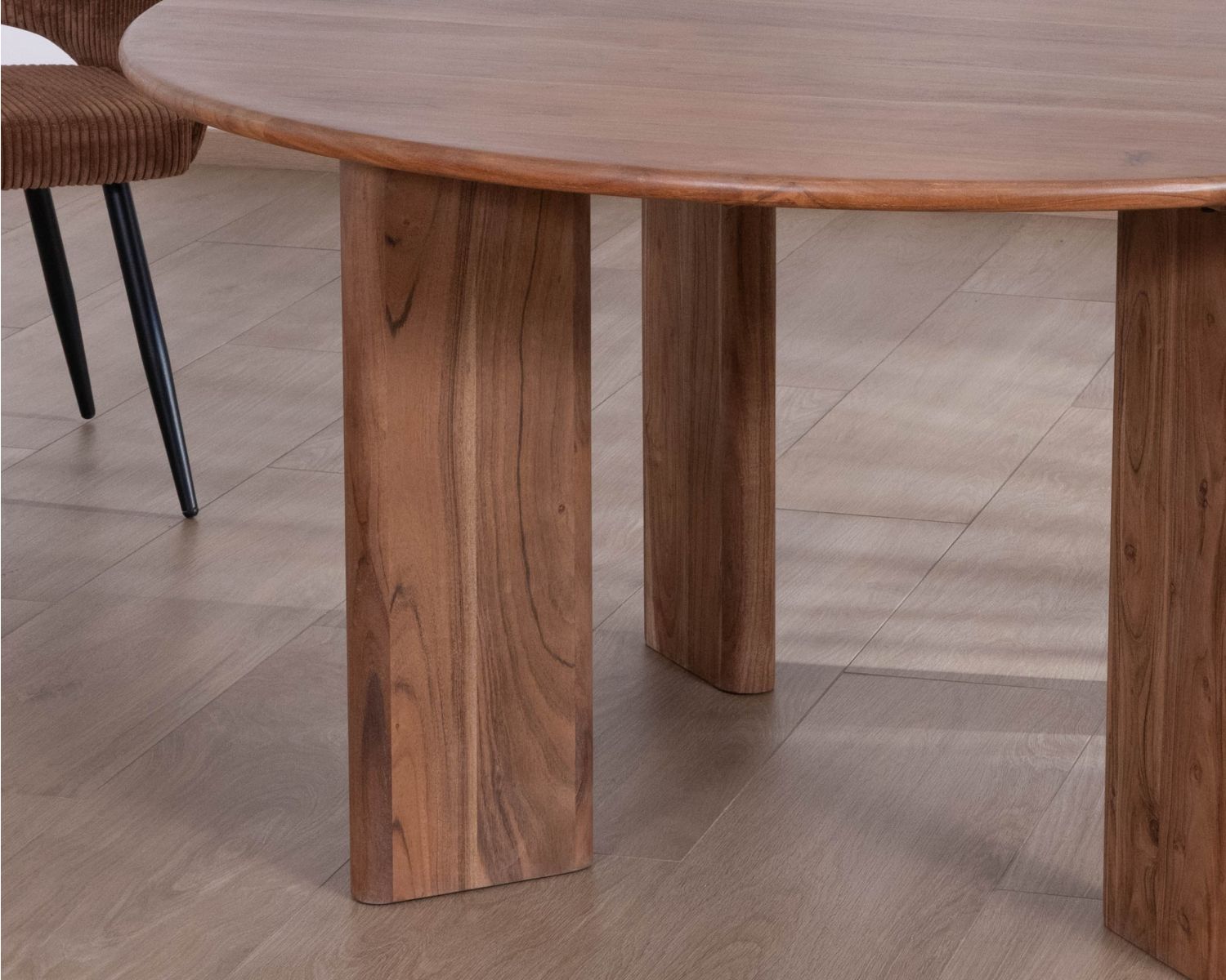 Table de repas ronde style japandi "Yona" 150 cm