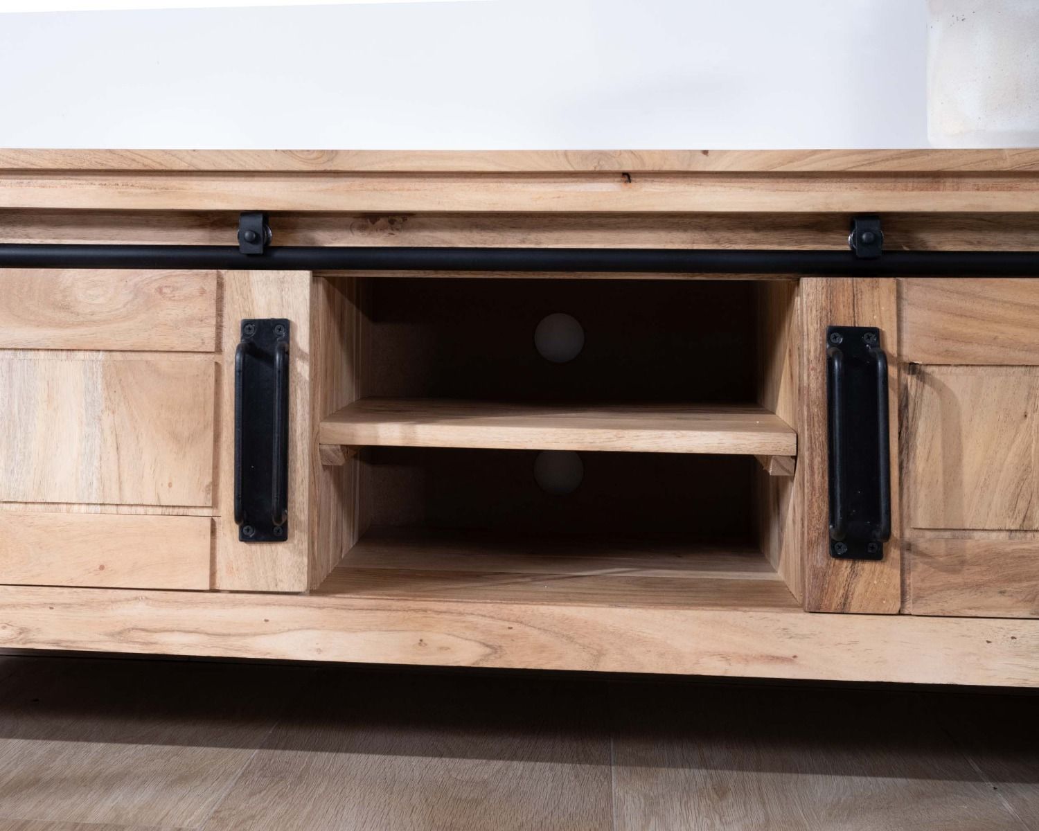 Meuble TV industriel 180 cm bois et métal 2 portes 2 niches "Montréal"