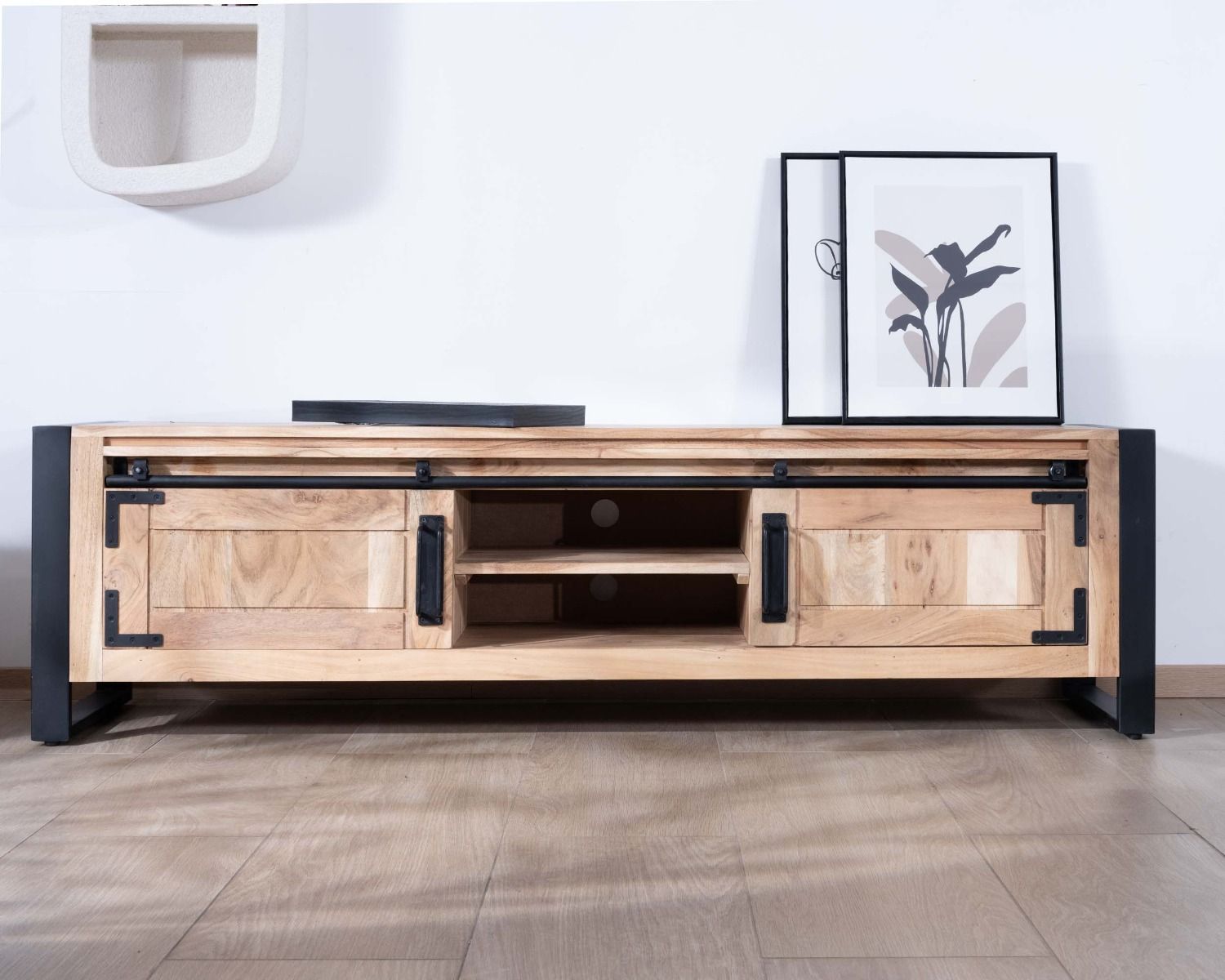 Meuble TV industriel 180 cm bois et métal 2 portes 2 niches "Montréal"