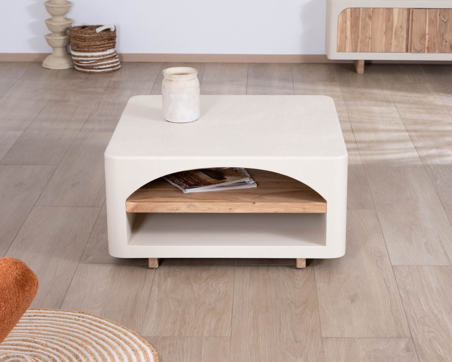 Table basse carrée design organique aspect béton sablé "Miona"