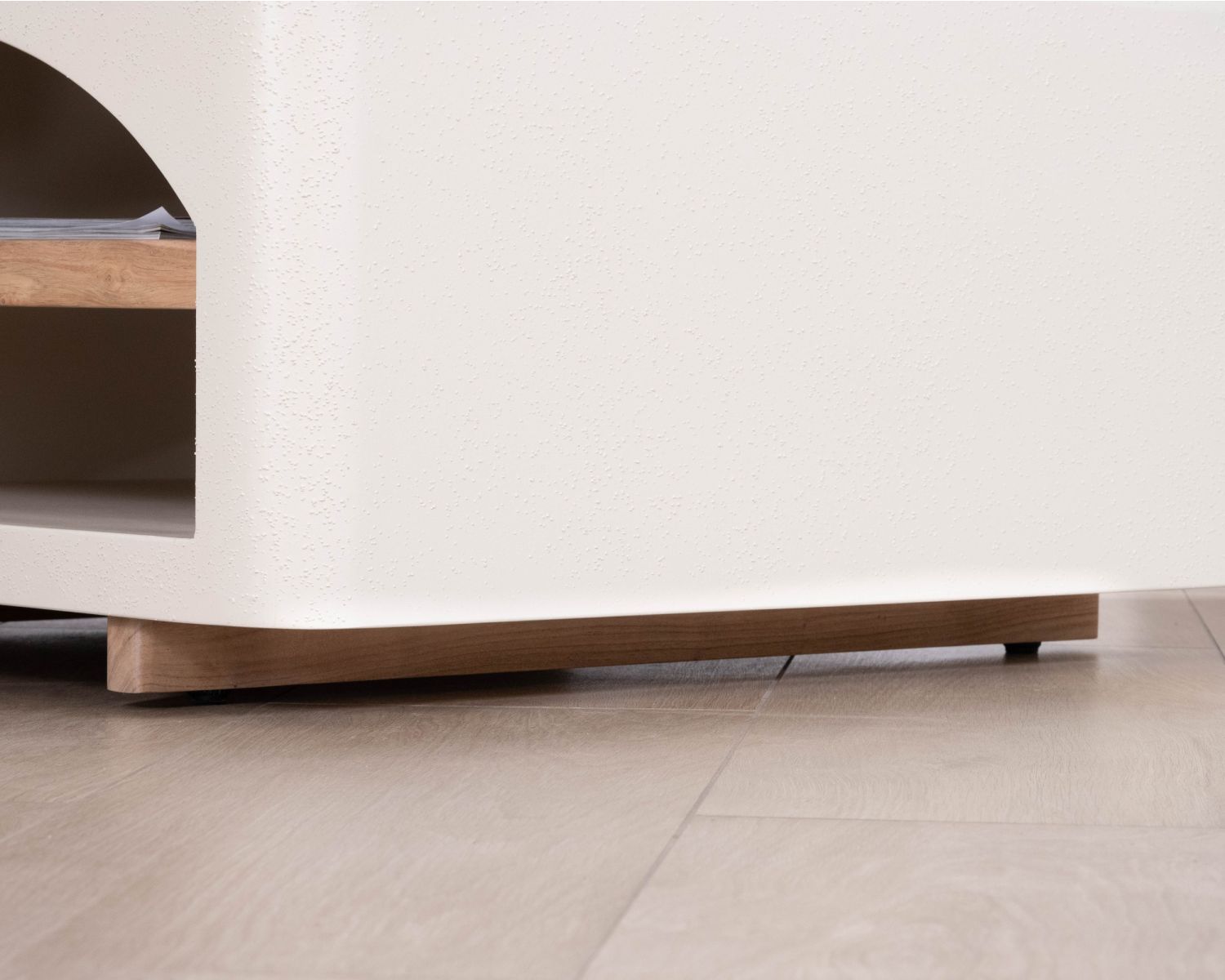 Table basse carrée design organique aspect béton sablé "Miona"