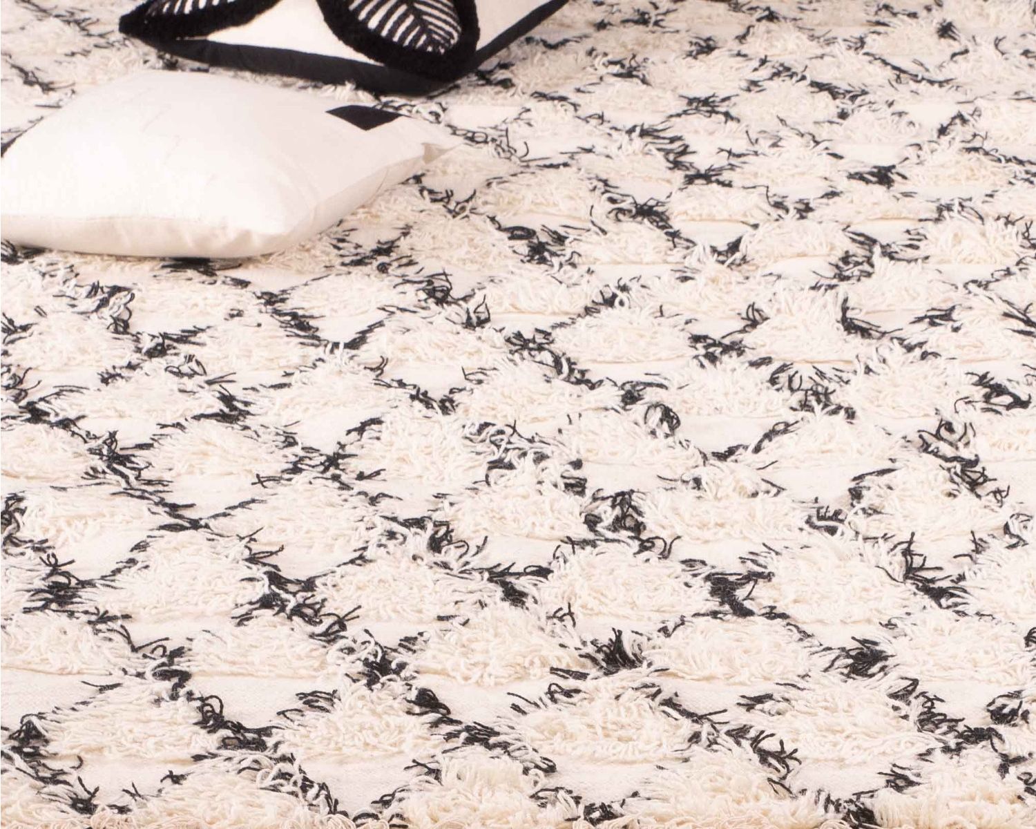 Grand tapis en coton et laine 200x300cm "Chart"