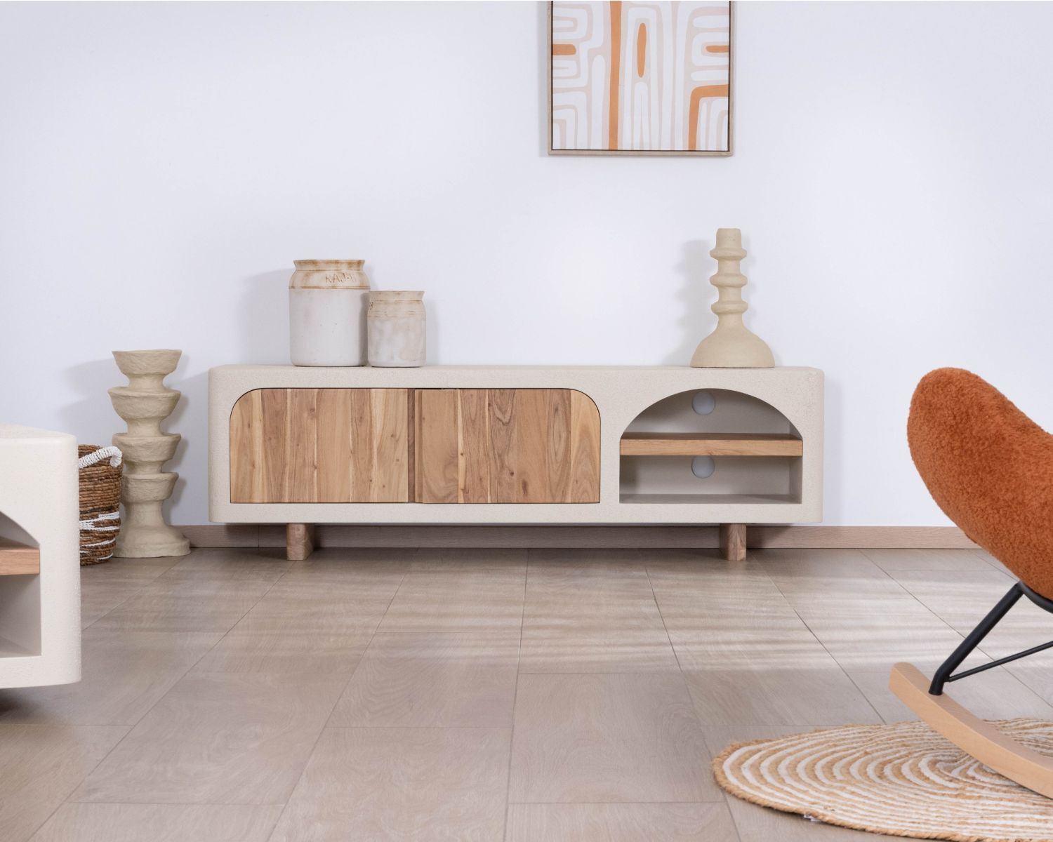 Meuble TV contemporain aspect béton sablé et acacia "Miona"