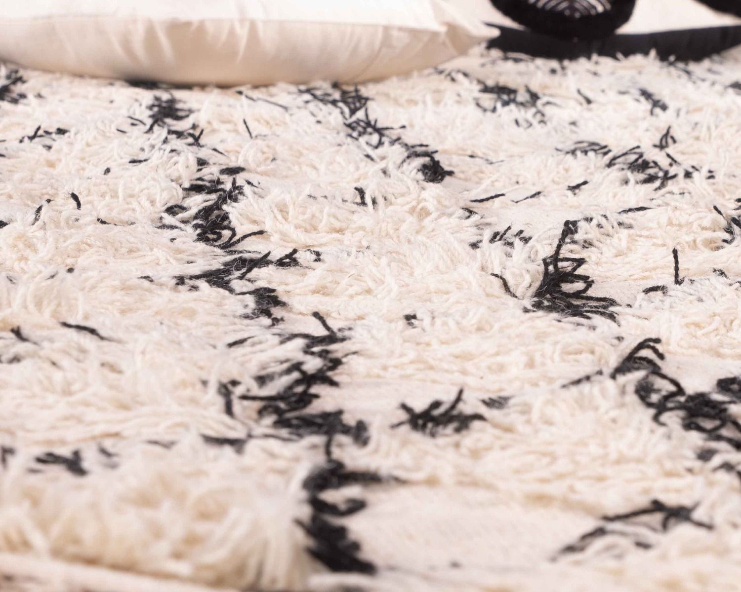 Tapis tissé en laine et coton 120x180cm "Chart"