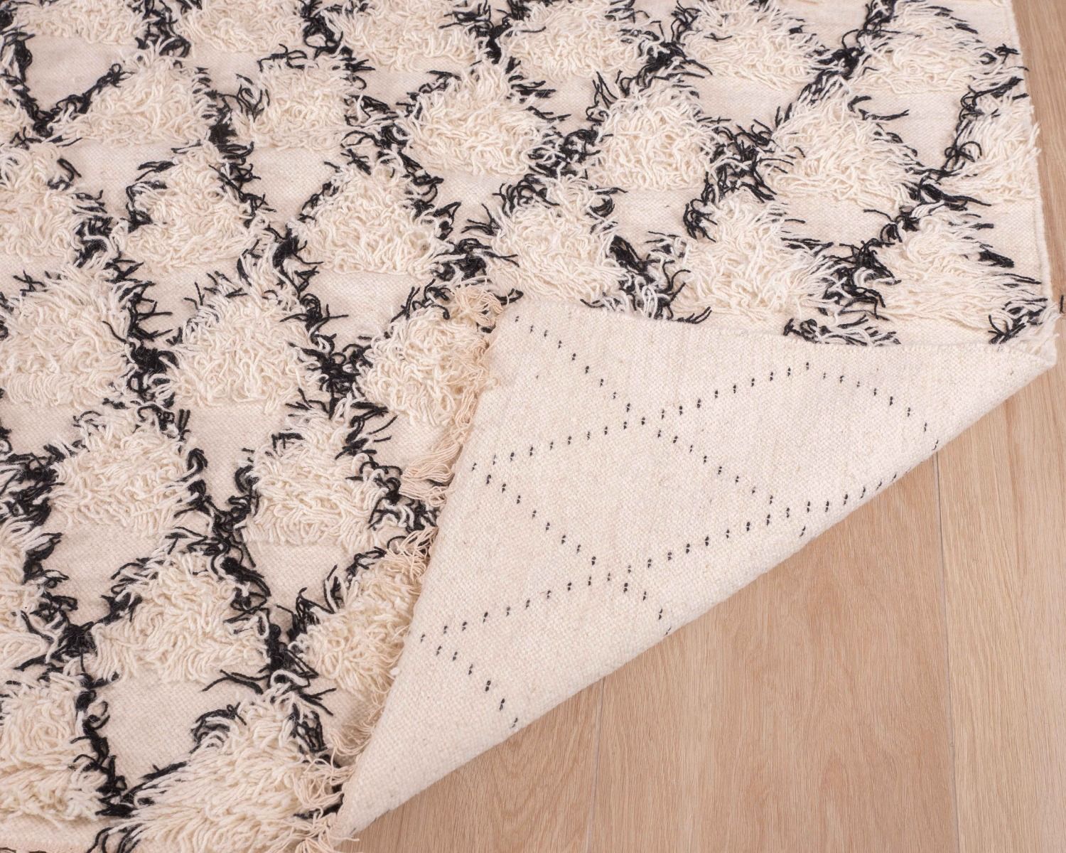 Tapis tissé en laine et coton 120x180cm "Chart"