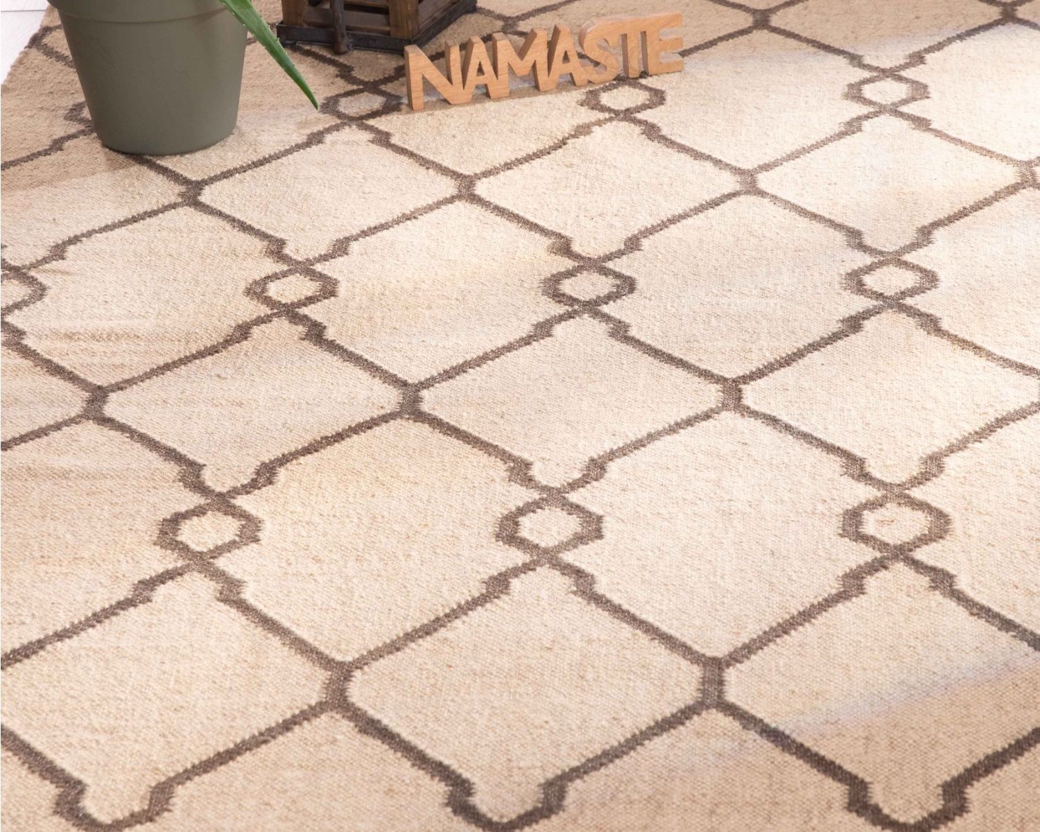 Tapis kilim beige motif berbère en laine et jute "Cocoon" format 120x180 cm