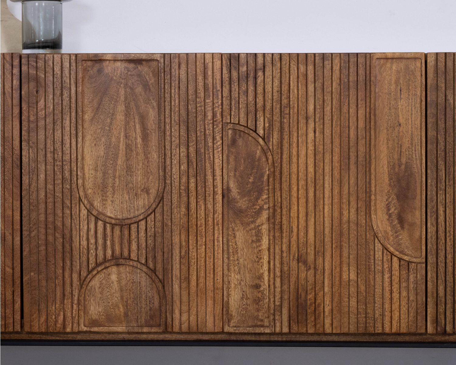 Buffet 4 portes style newtro en manguier "Moky" 175 cm