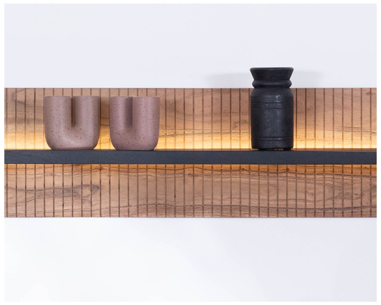 Etagère murale en acacia avec éclairage LED "Bopee"