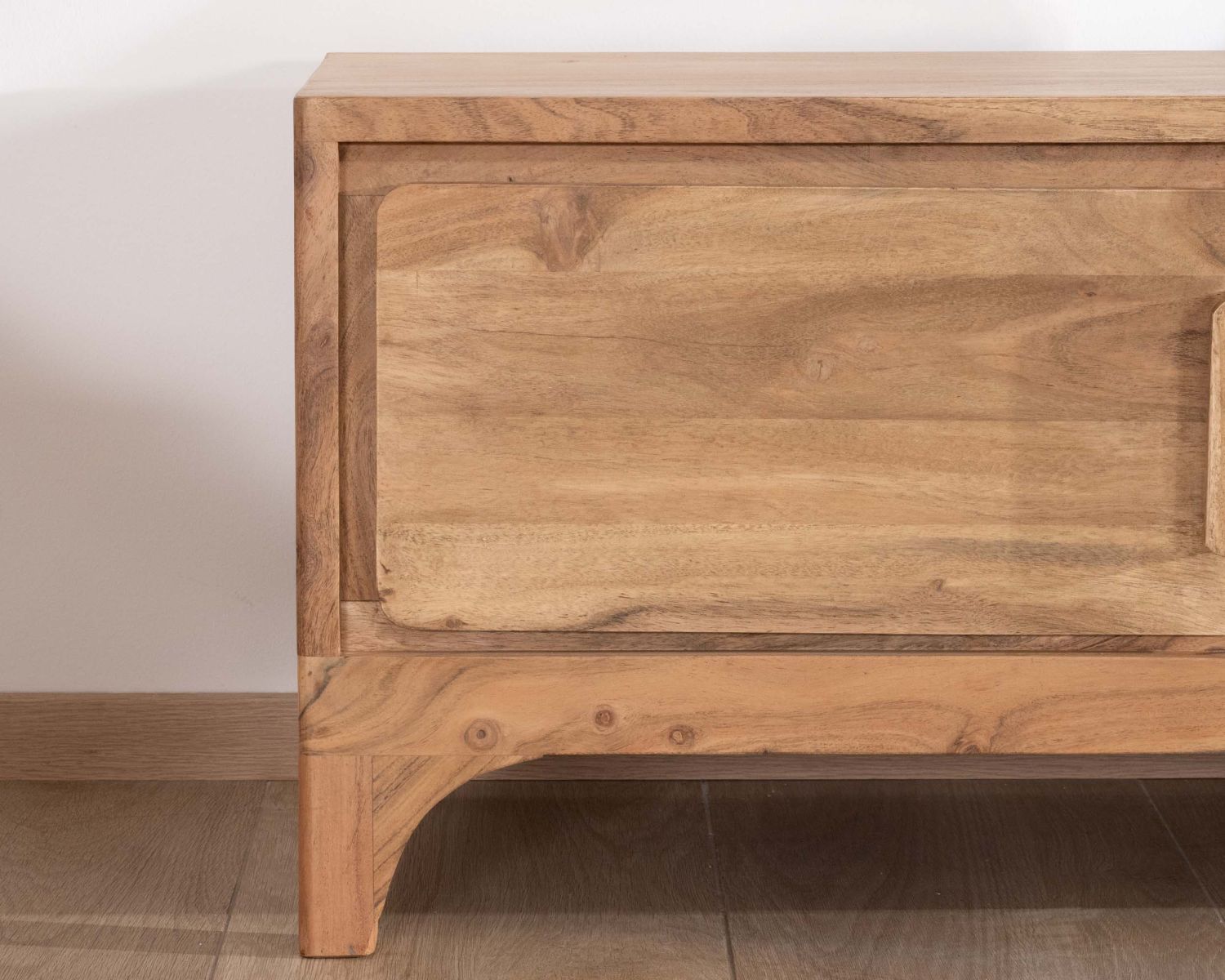 Meuble TV 160 cm style zen en acacia "Melody"