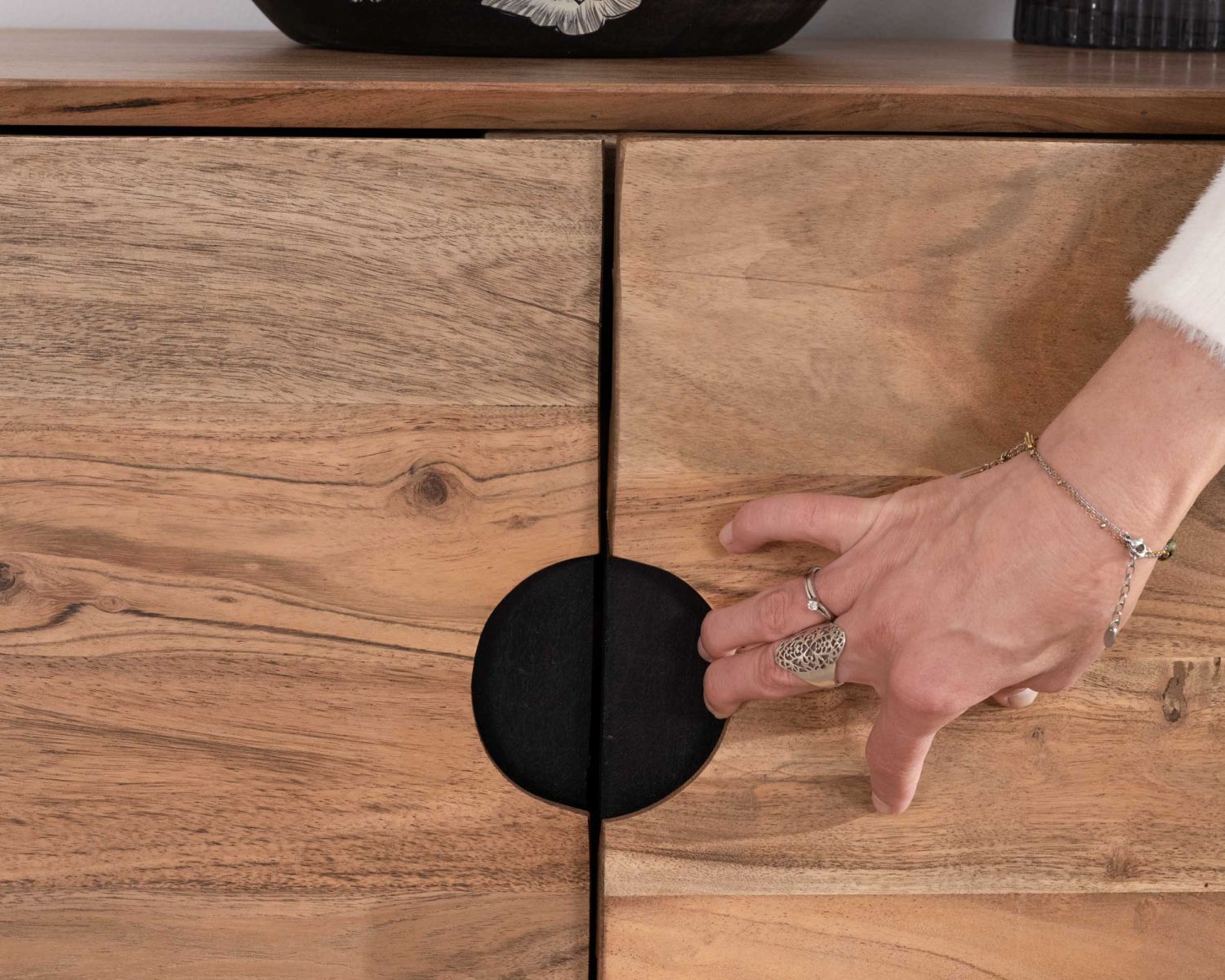 Banc TV 4 portes en acacia "Spot" 180 cm