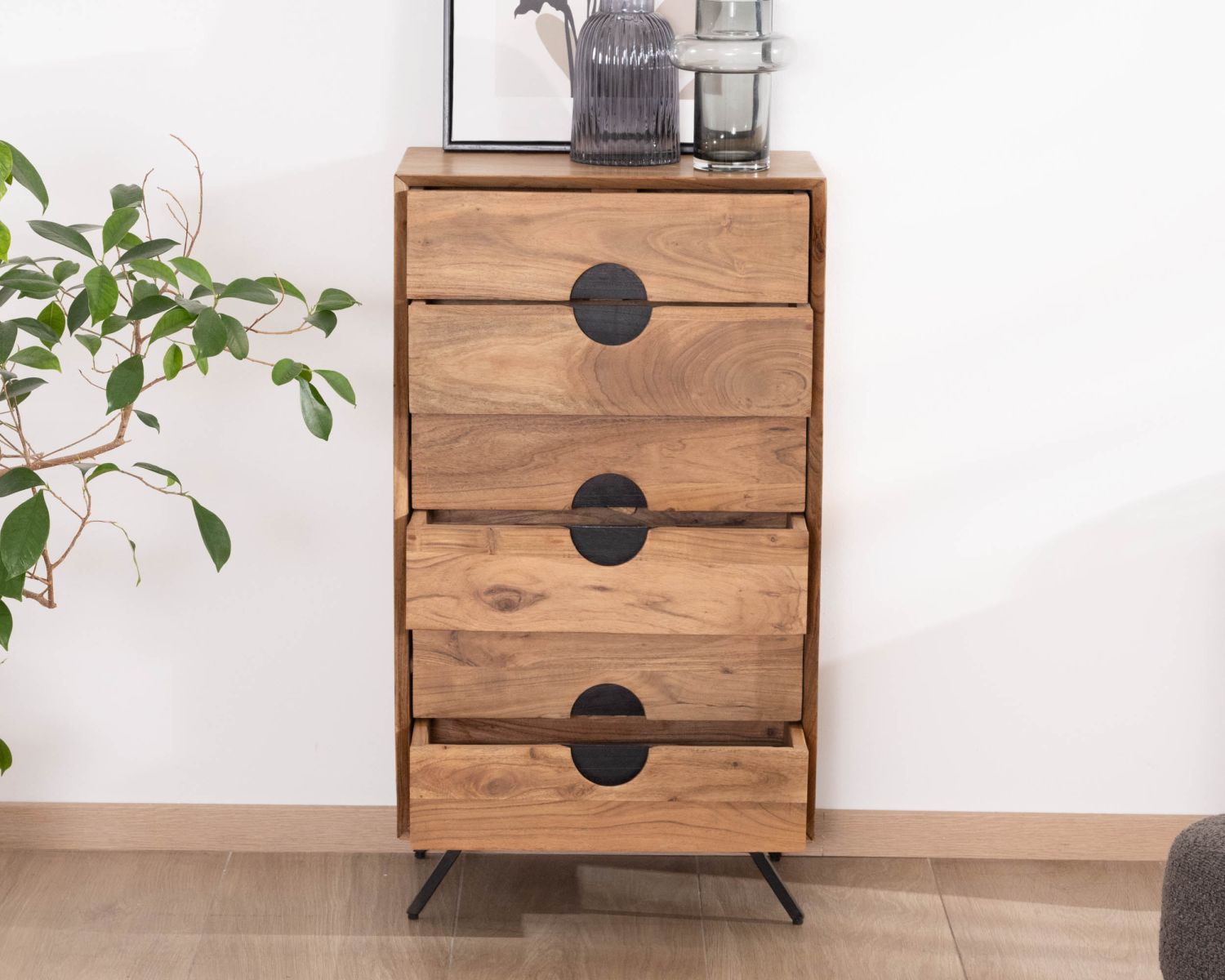 Rangement vertical en acacia 6 tiroirs "Spot"