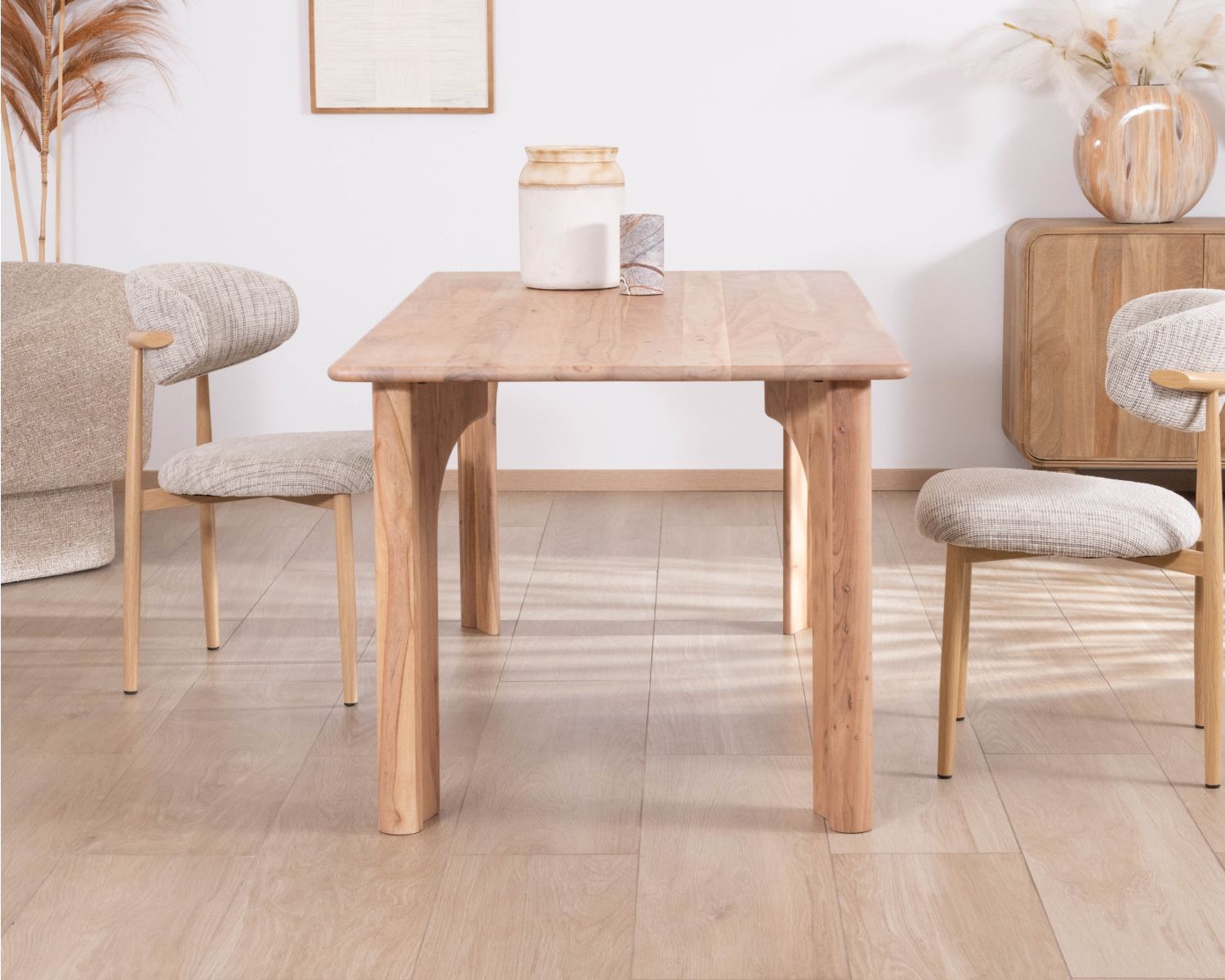Table de repas rectangulaire  180 cm design scandinave "Alba"  en acacia massif blanchi