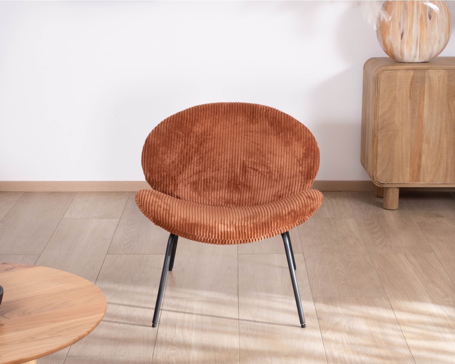 Fauteuil lounge design en velours côtelé rouille "Sonate"