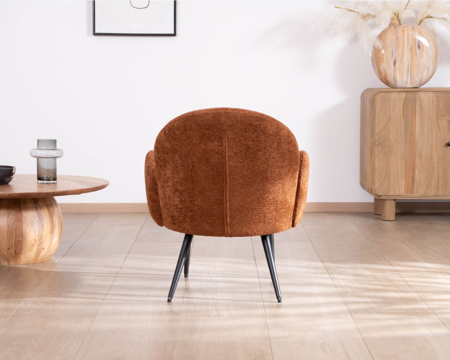 Fauteuil esprit rétro avec accoudoirs en tissu cuivré duveteux "Luno"