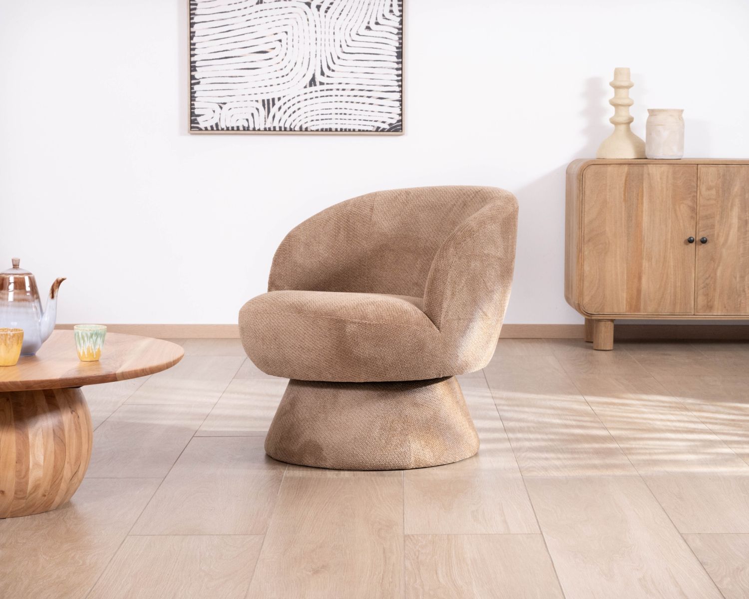 Fauteuil d'appoint tournant 360° en tissu chenillé camel "Ladoga"