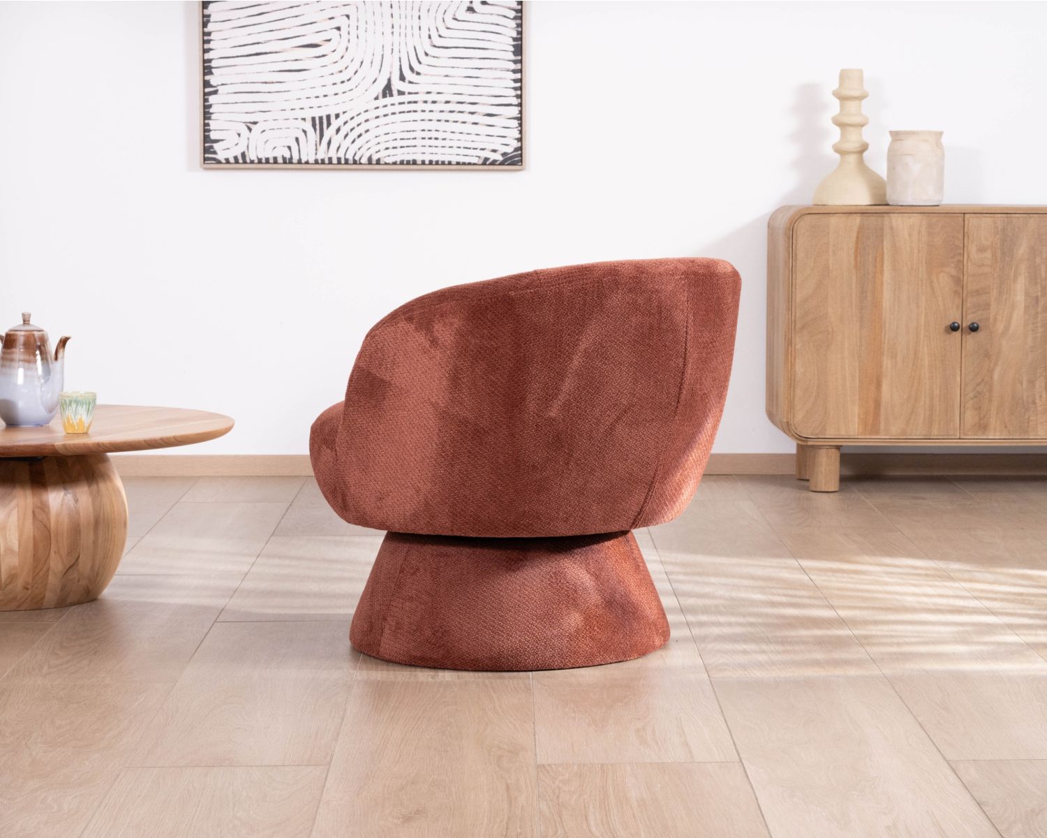 Fauteuil d'appoint pivotant en tissu chenillé terracotta "Ladoga" design enveloppant
