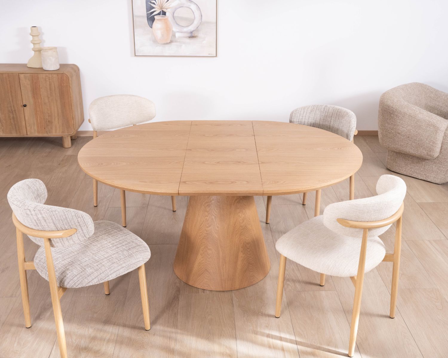 Table à manger ronde 120 cm extensible 160 cm "Oria" style épuré aspect frêne