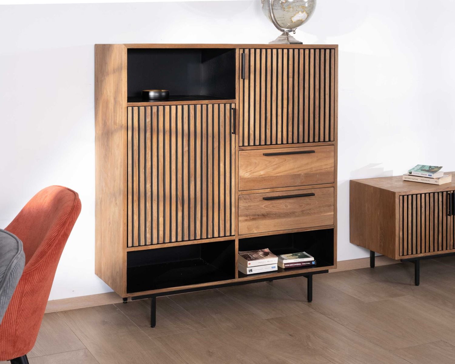 Vaisselier en teck recyclé "Opland" style rétro