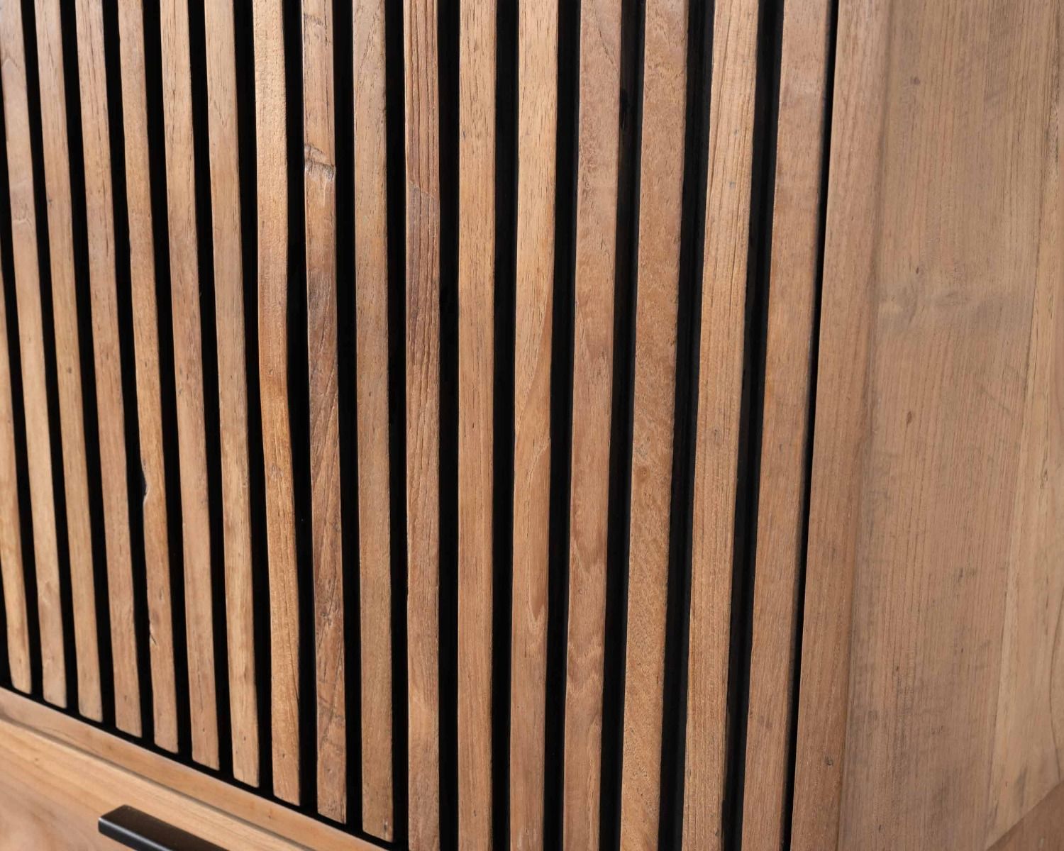 Vaisselier en teck recyclé "Opland" style rétro