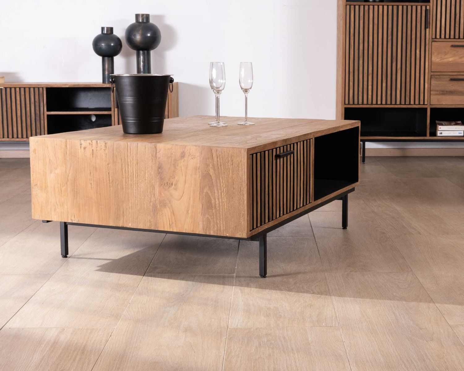 Table de salon 120 cm en teck recyclé "Opland" style rétro