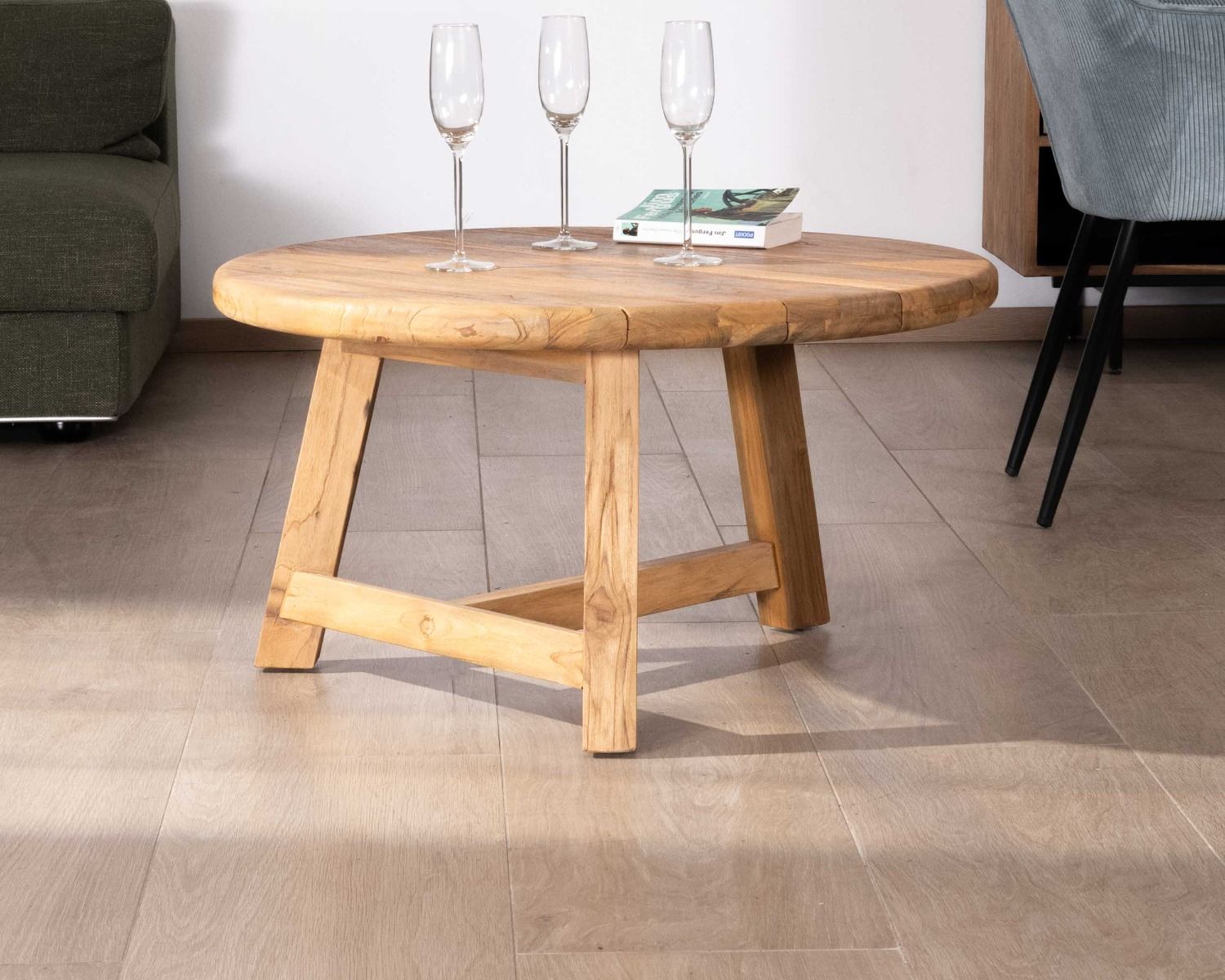 Table basse ronde en bois de teck recyclé "Meedow"