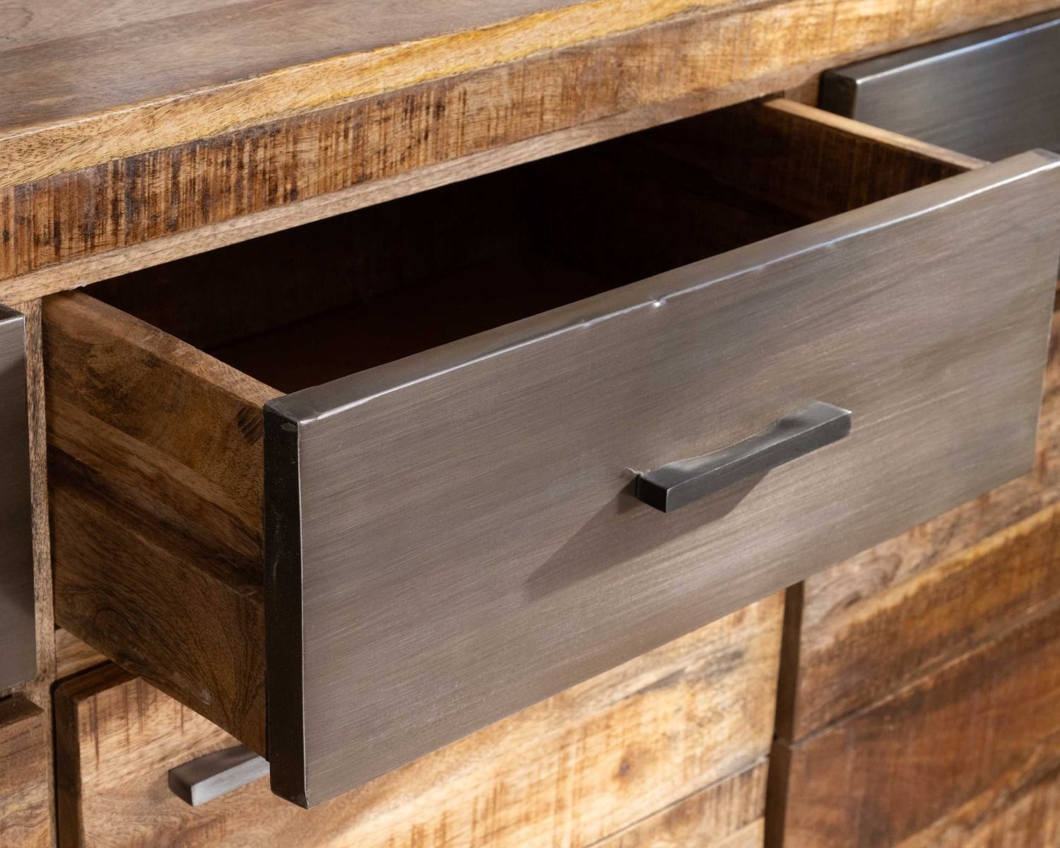 Enfilade industrielle 200 cm en manguier et métal "Shade"