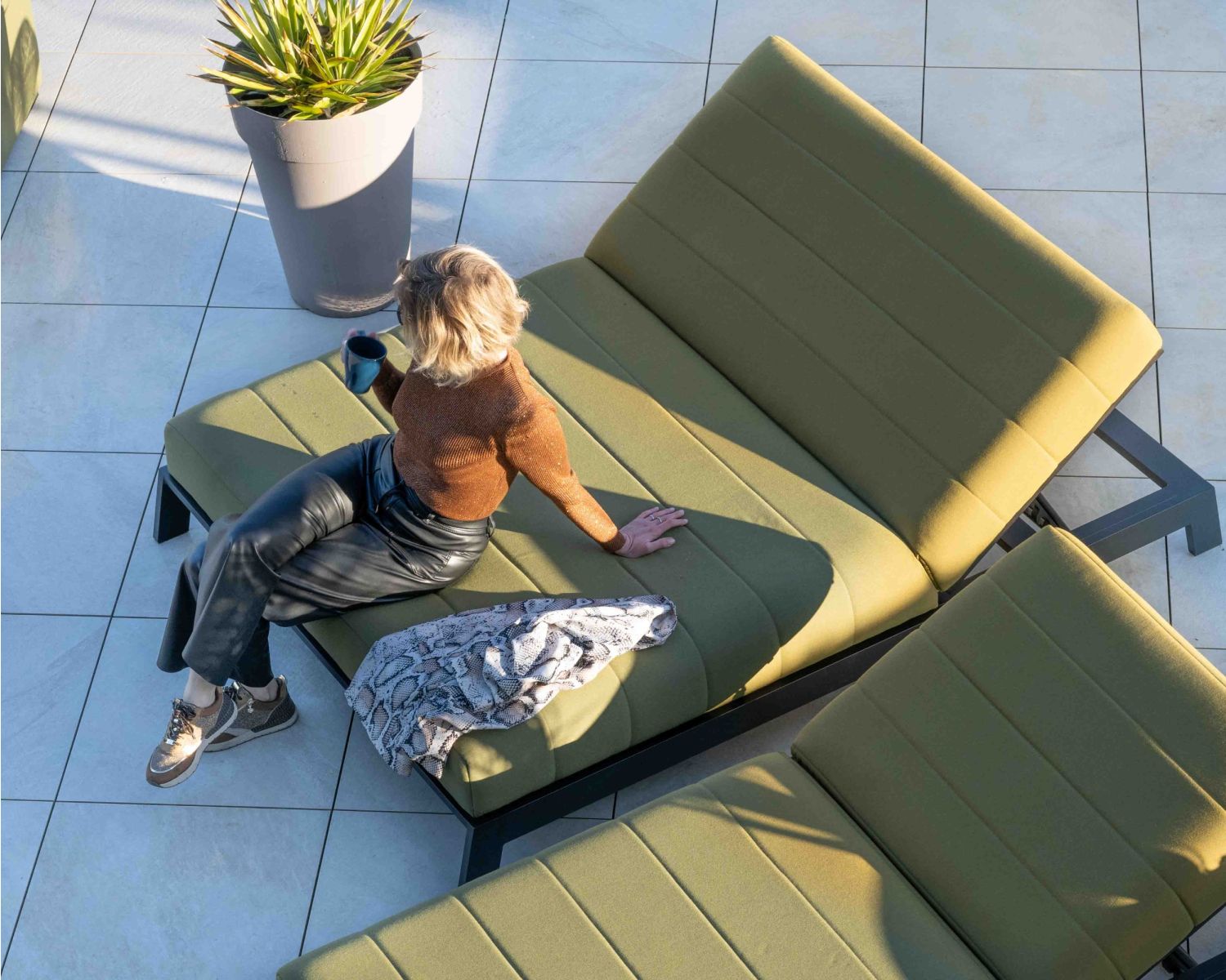 Double bain de soleil haut de gamme vert et noir "Terrasse"