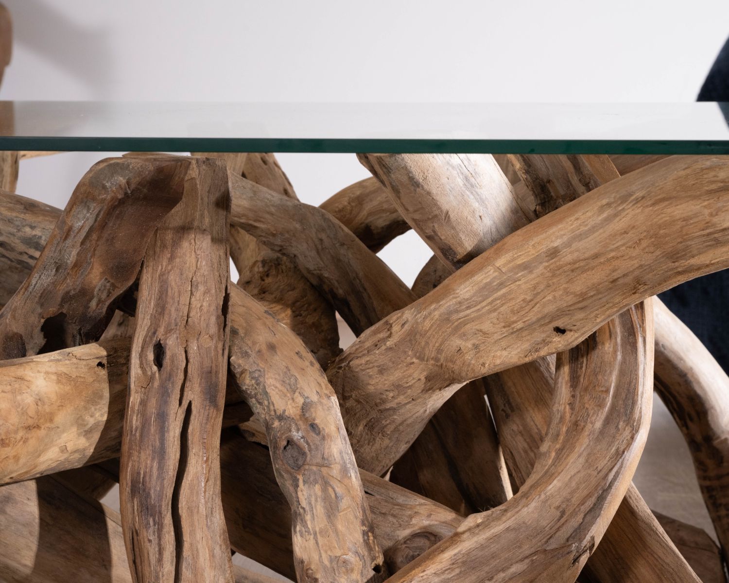 Table basse rectangulaire 120 cm en bois de teck recyclé avec plateau en verre "Kanoa"