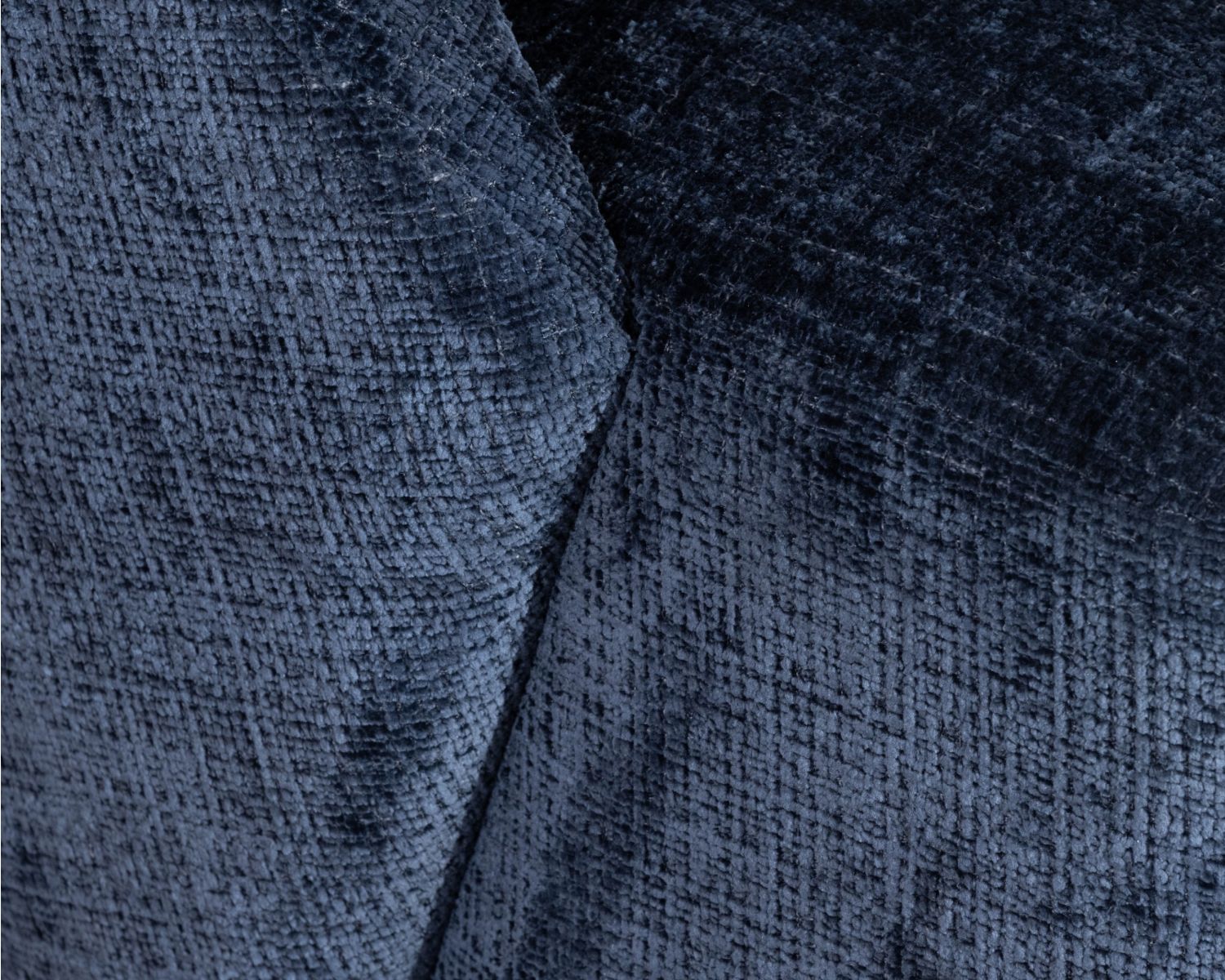 Petit fauteuil d'appoint design épuré en tissu bleu nuit "Marylin" pivotant 360°