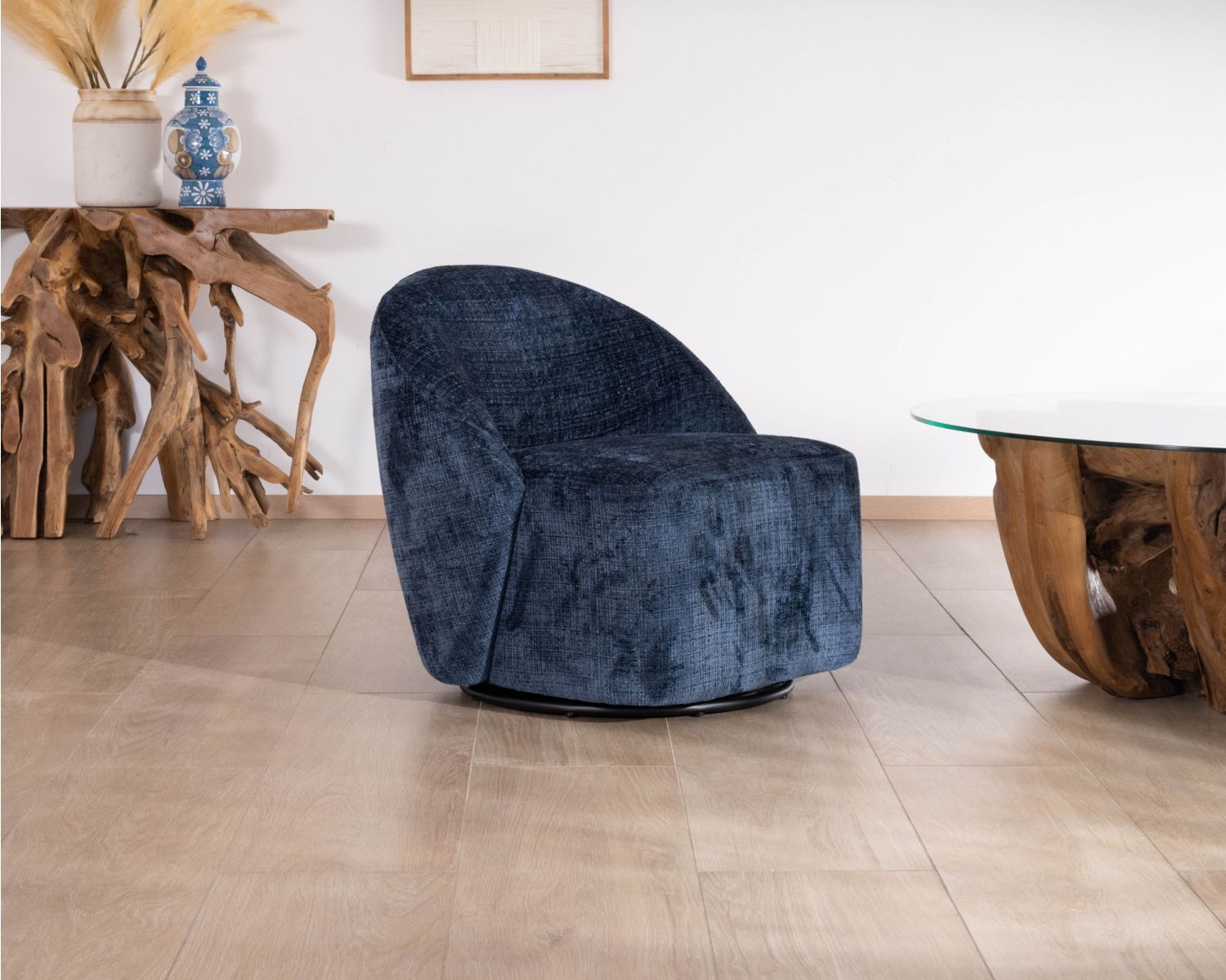 Petit fauteuil d'appoint design épuré en tissu bleu nuit "Marylin" pivotant 360°
