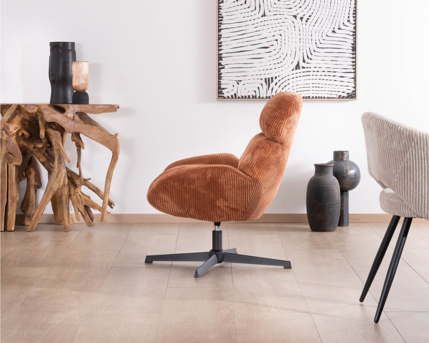 Fauteuil tournant 360° en velours côtelé terracotta "Bissett"