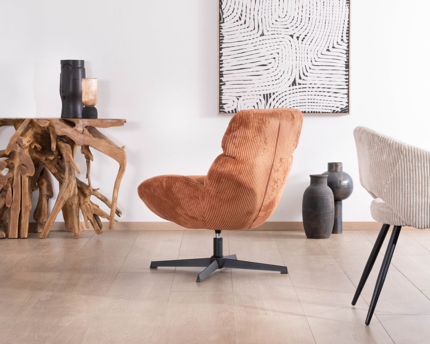 Fauteuil tournant 360° en velours côtelé terracotta "Bissett"
