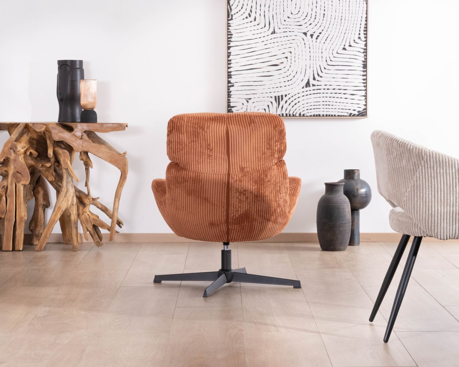 Fauteuil tournant 360° en velours côtelé terracotta "Bissett"