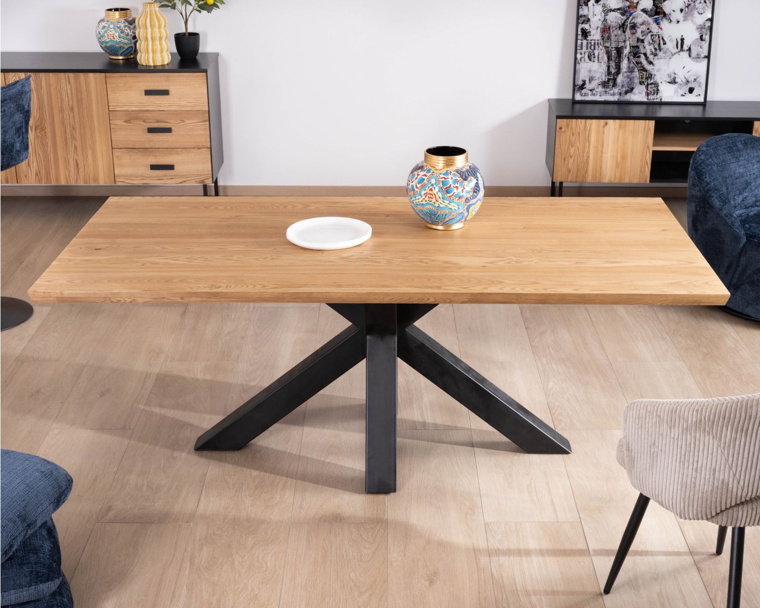 Table à manger en frêne massif et pied étoile métal noir "Sydney" 2m