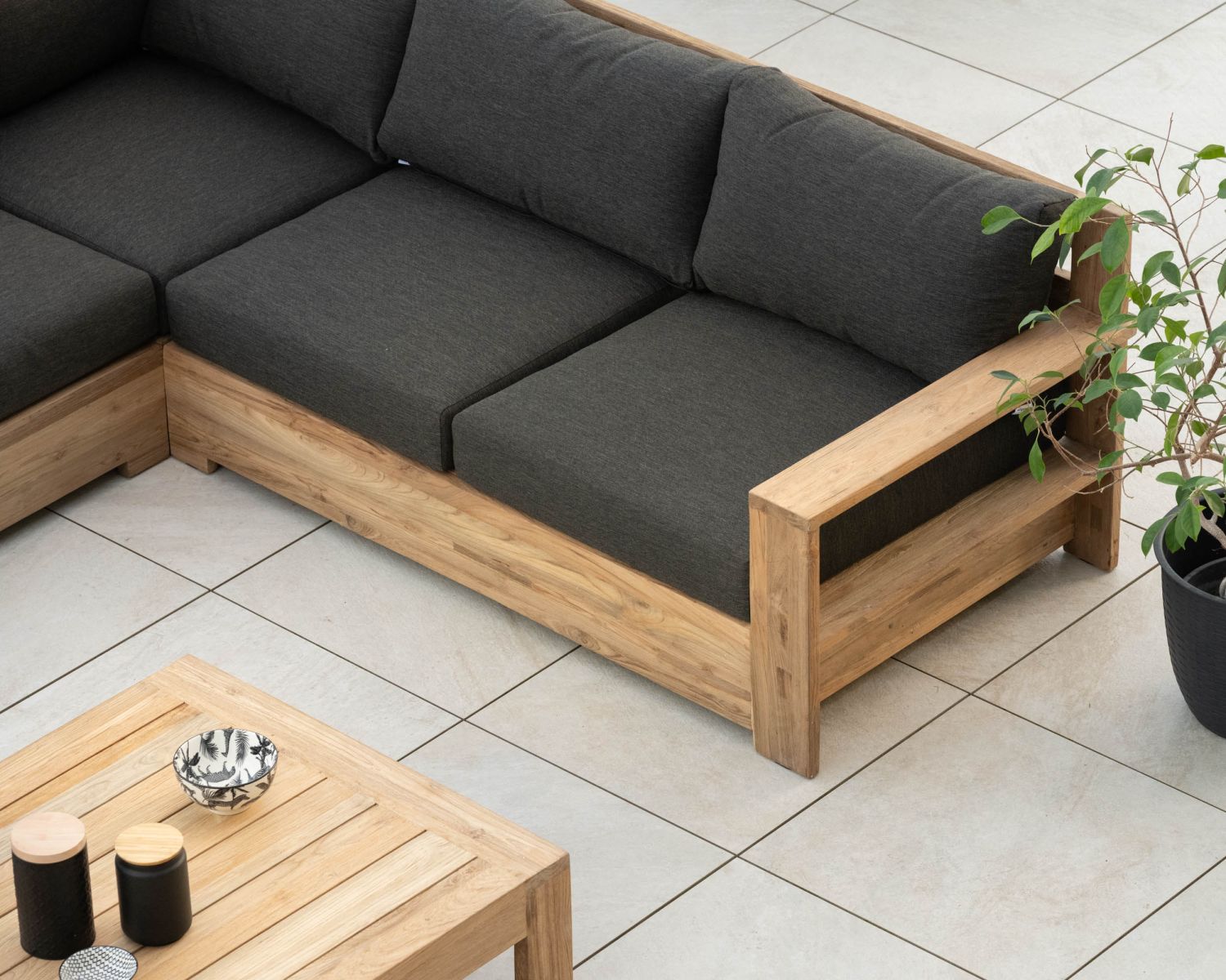 Grand canapé modulaire spécial extérieur en teck et tissu gris foncé "Zénith"