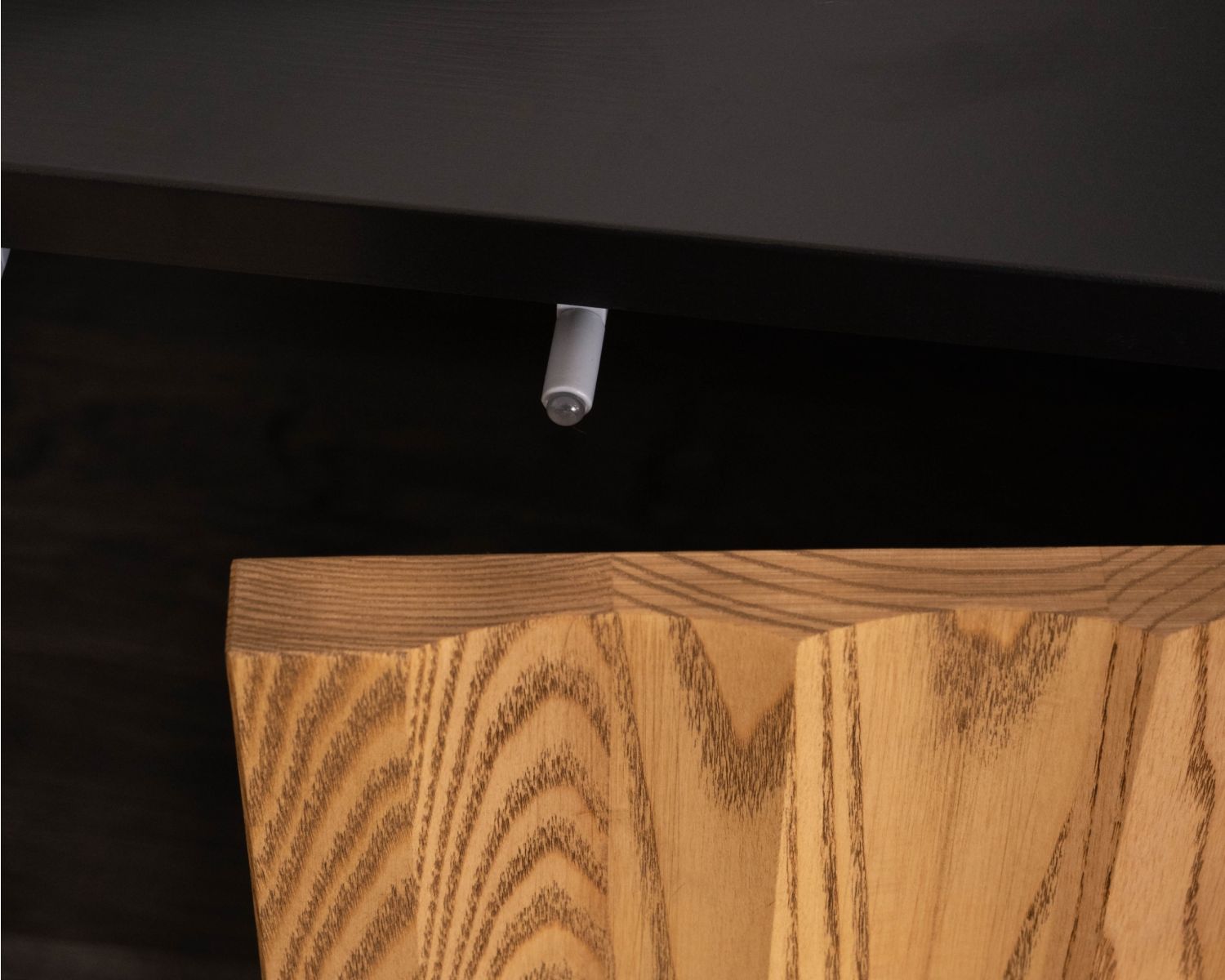 Buffet en frêne massif style newtro "Sydney" 160 cm