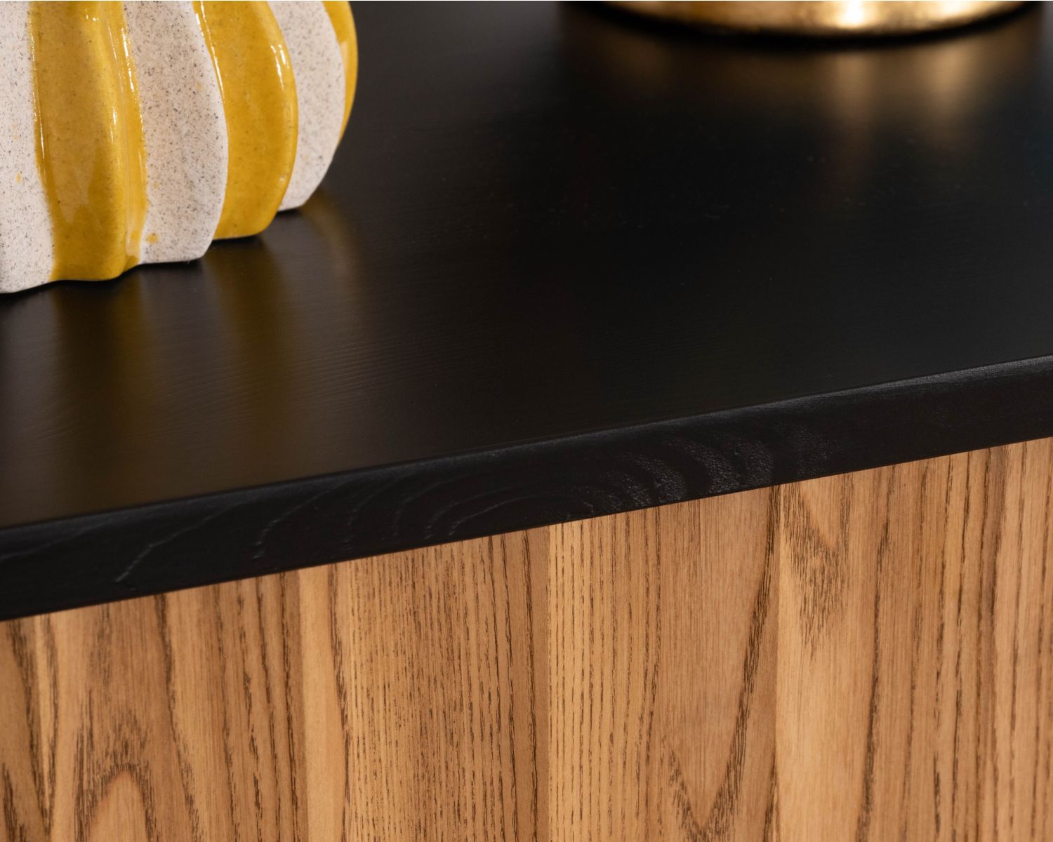 Buffet en frêne massif style newtro "Sydney" 160 cm