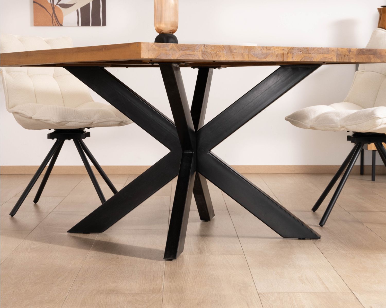 Table de repas carrée en teck pied métal 130 cm "Zenia"