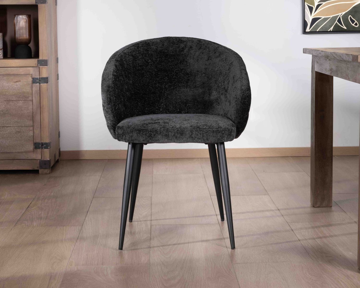 Lot de 2 chaises contemporaines et enveloppantes en tissu noir "Kandy"