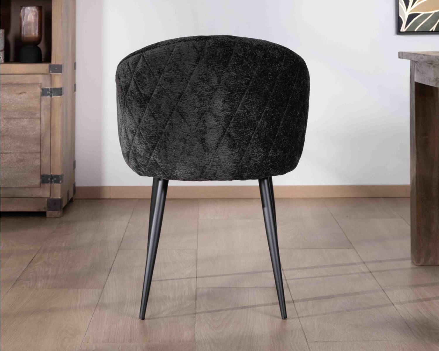 Lot de 2 chaises contemporaines et enveloppantes en tissu noir "Kandy"