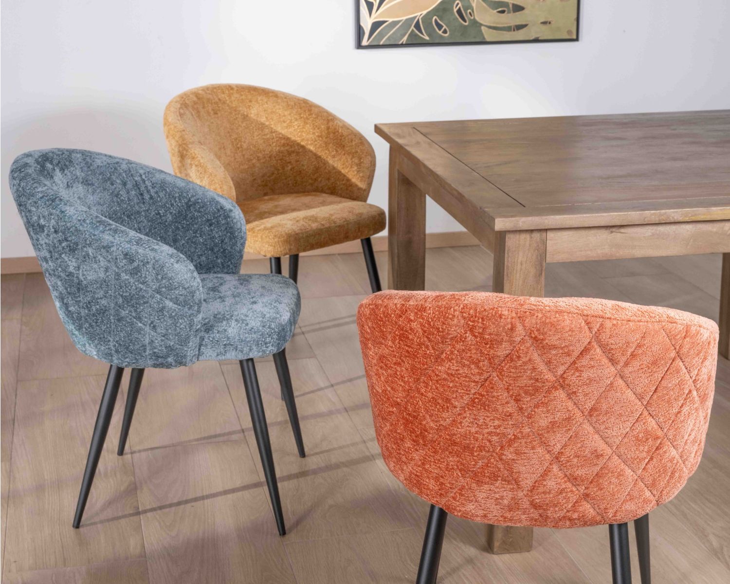 Lot de 2 chaises de repas design en tissu bleu et pieds métal noirs "Kandy"