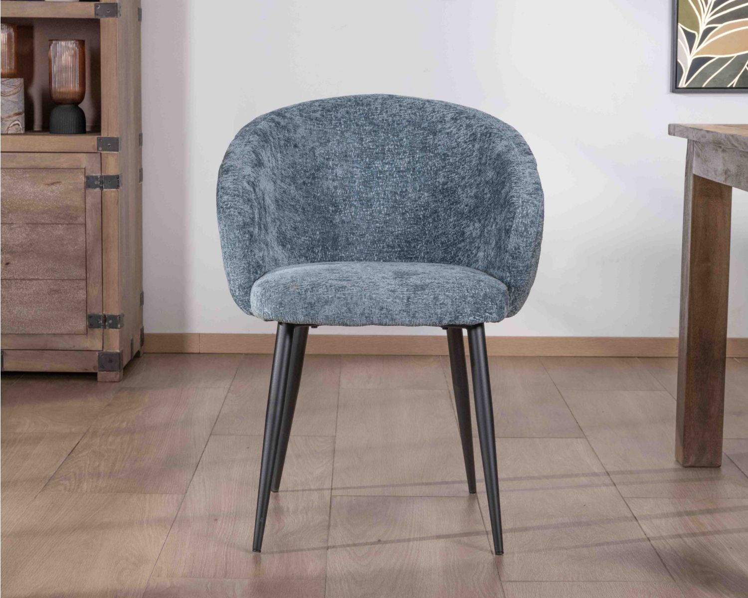 Lot de 2 chaises de repas design en tissu bleu et pieds métal noirs "Kandy"