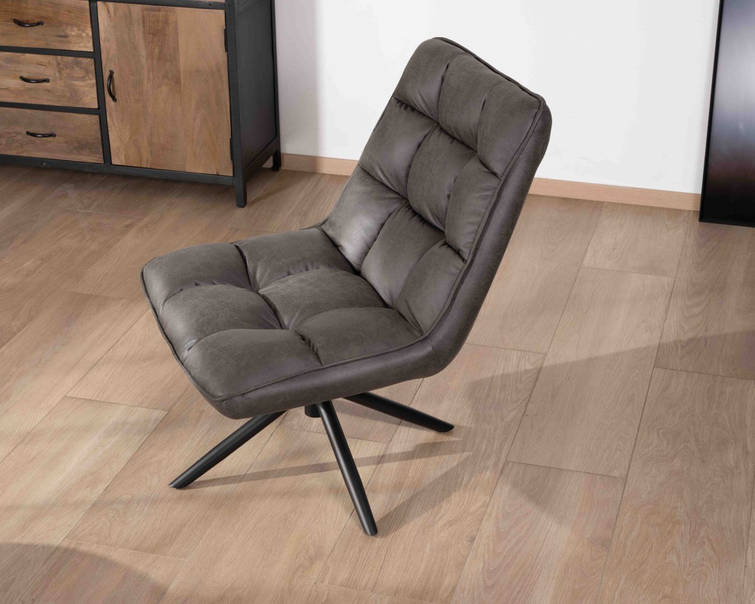 Fauteuil rotatif ultra-confort en tissu microfibre gris foncé "Grundy"