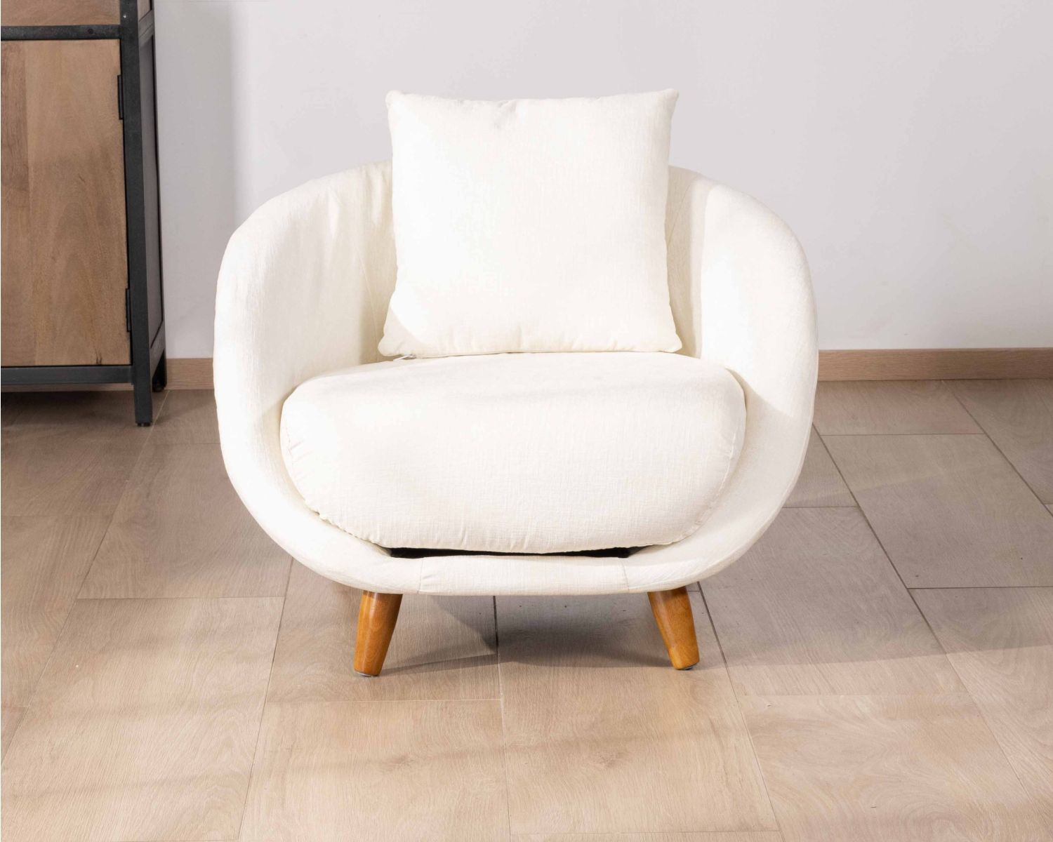 Fauteuil bas ultra-confort design rétro "Bryan" tissu blanc