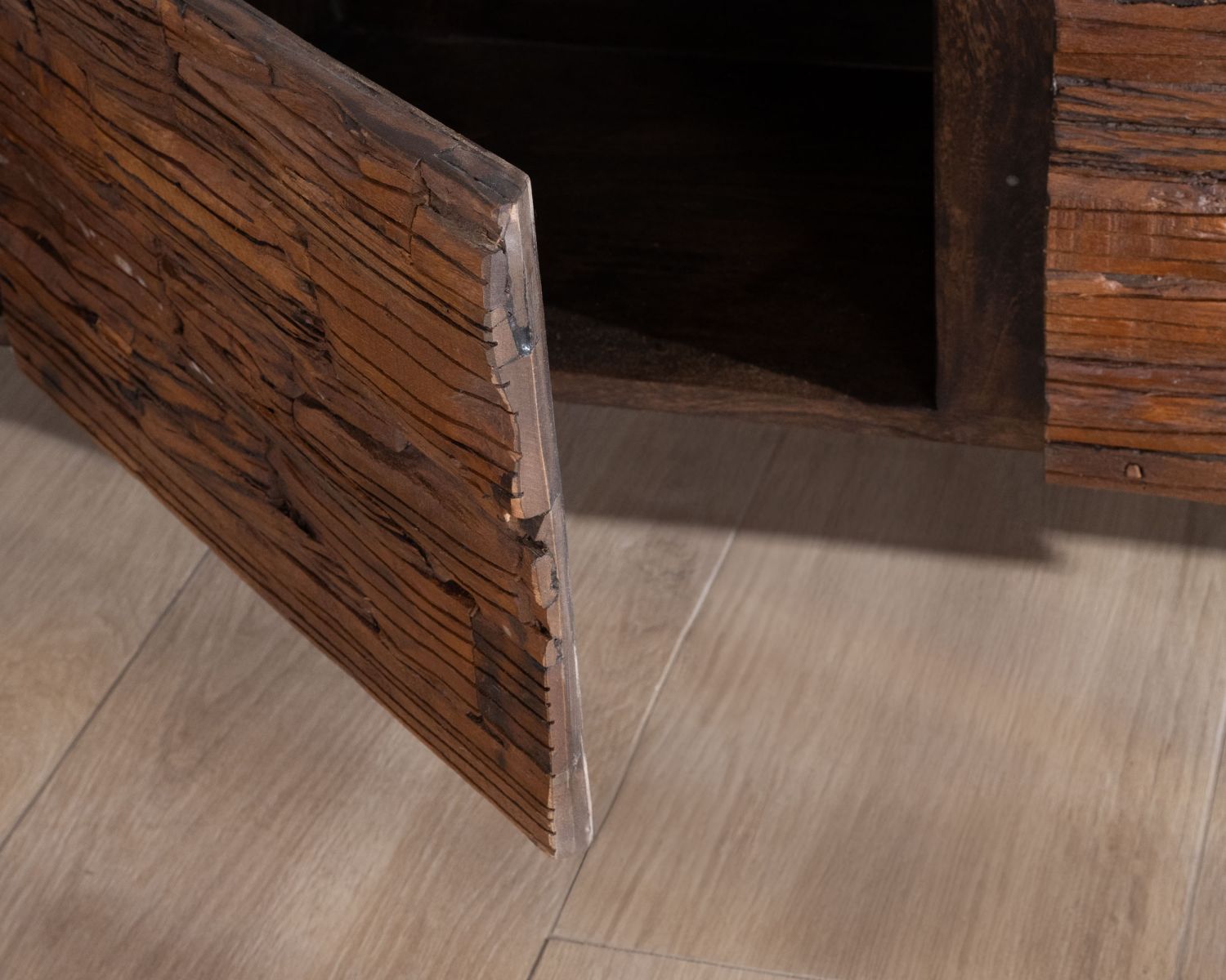 Banc TV en bois recyclé et pieds métal "Crescendo" 200 cm