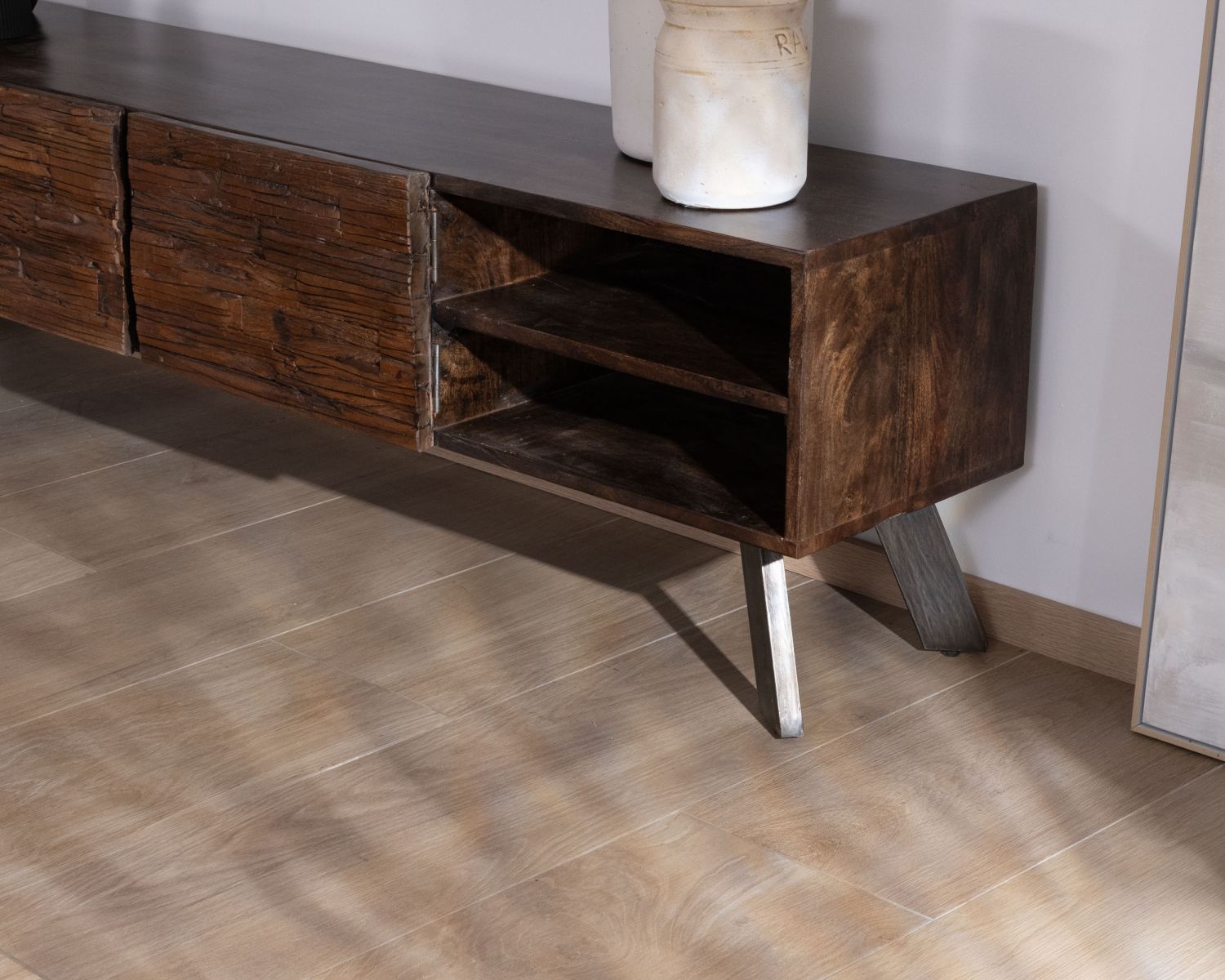 Banc TV en bois recyclé et pieds métal "Crescendo" 200 cm