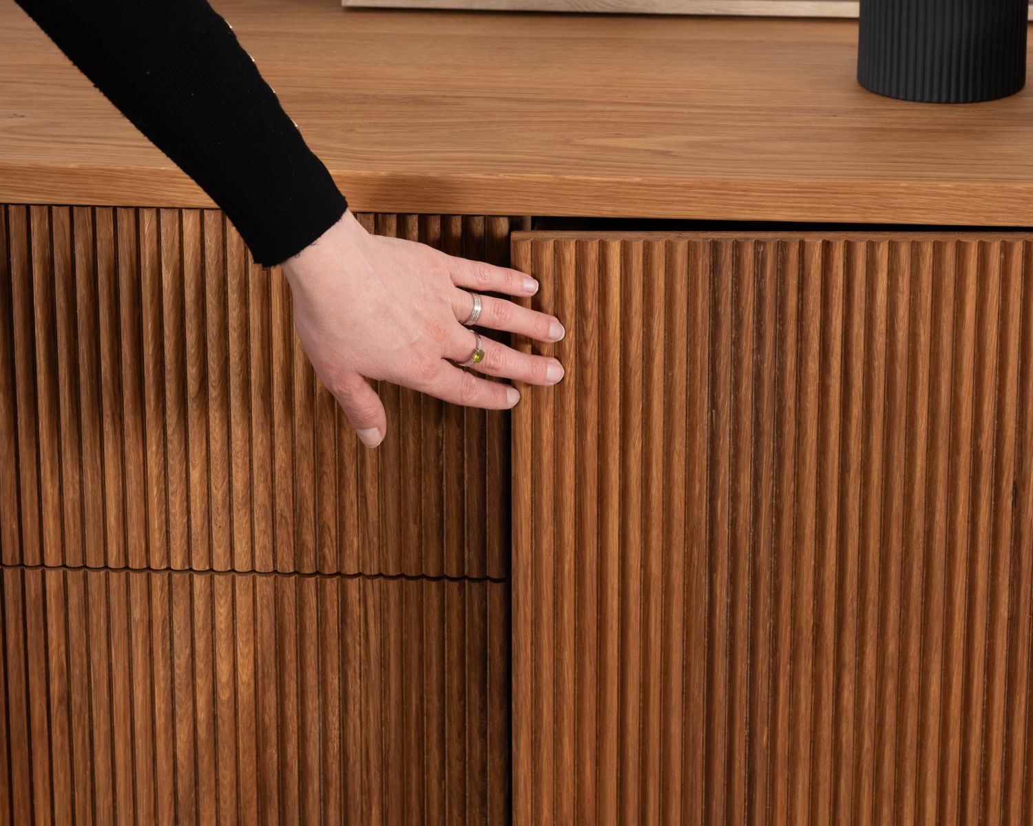 Grand bahut style rétro en chêne huilé 180 cm "Winton"