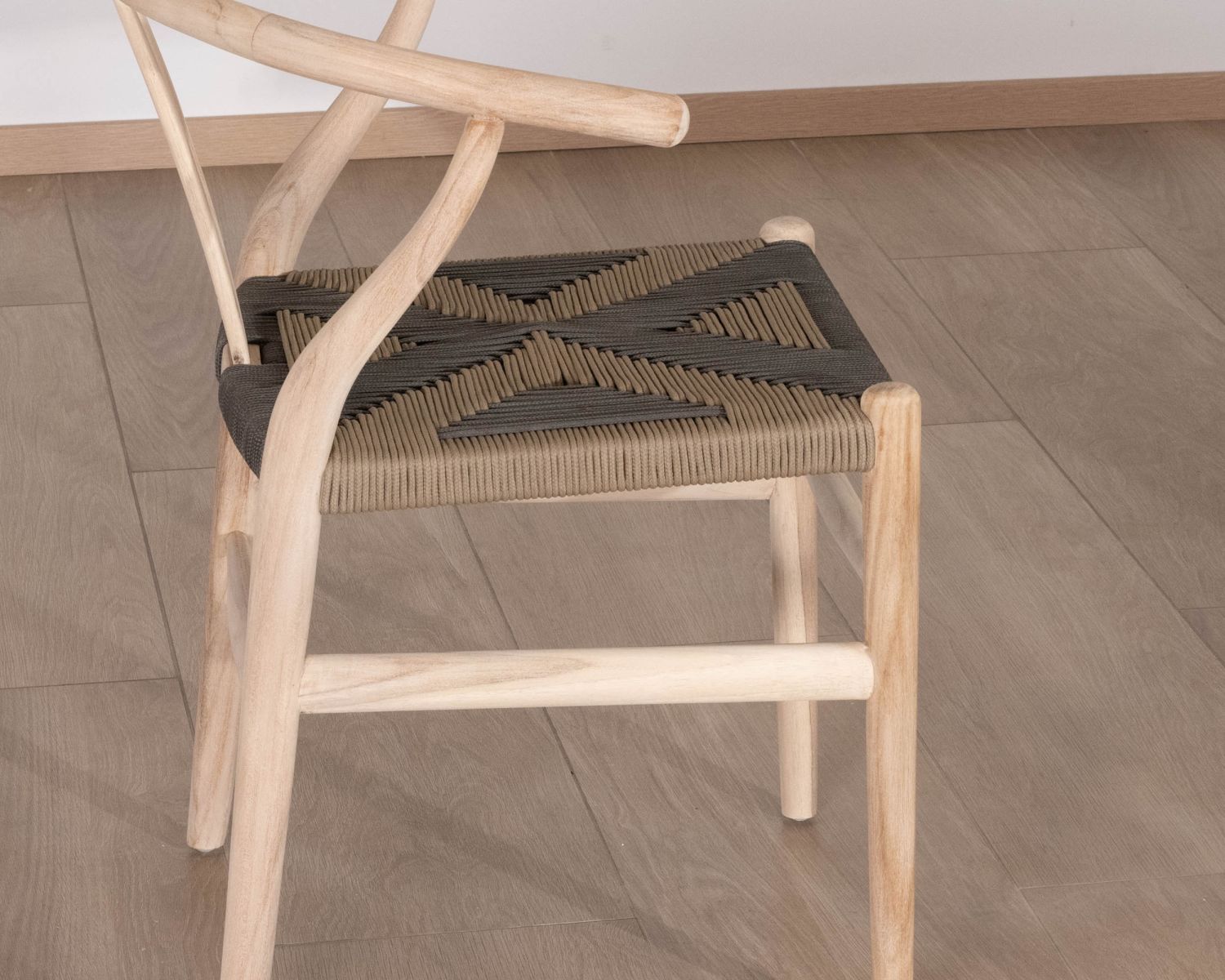 Lot de 2 chaises de repas design épuré et original "Exo'teak" en teck recyclé