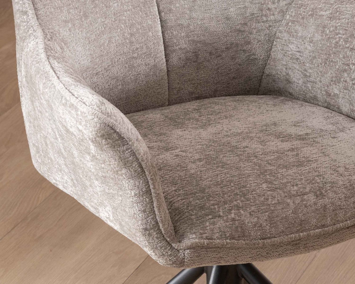 Lot de 2 chaises tournantes en tissu gris clair et pieds métal "Ewing"