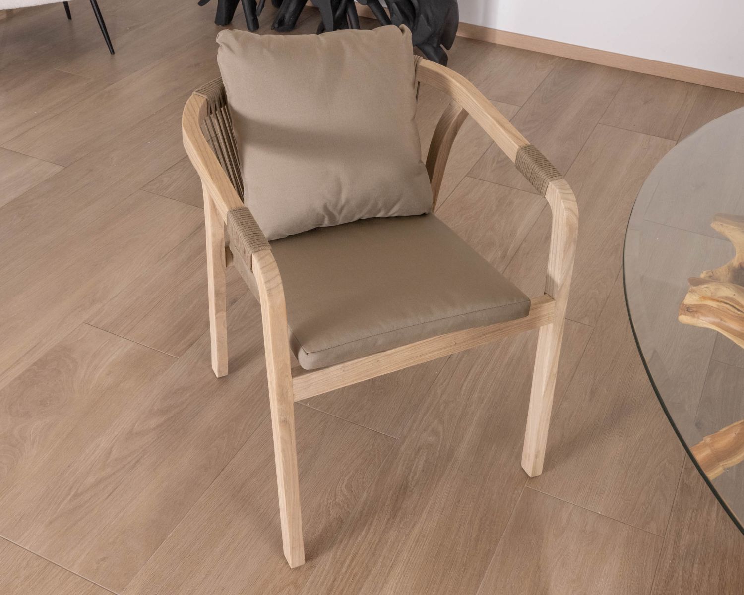 Lot de 2 chaises de repas confort et design en teck recyclé "Eole"